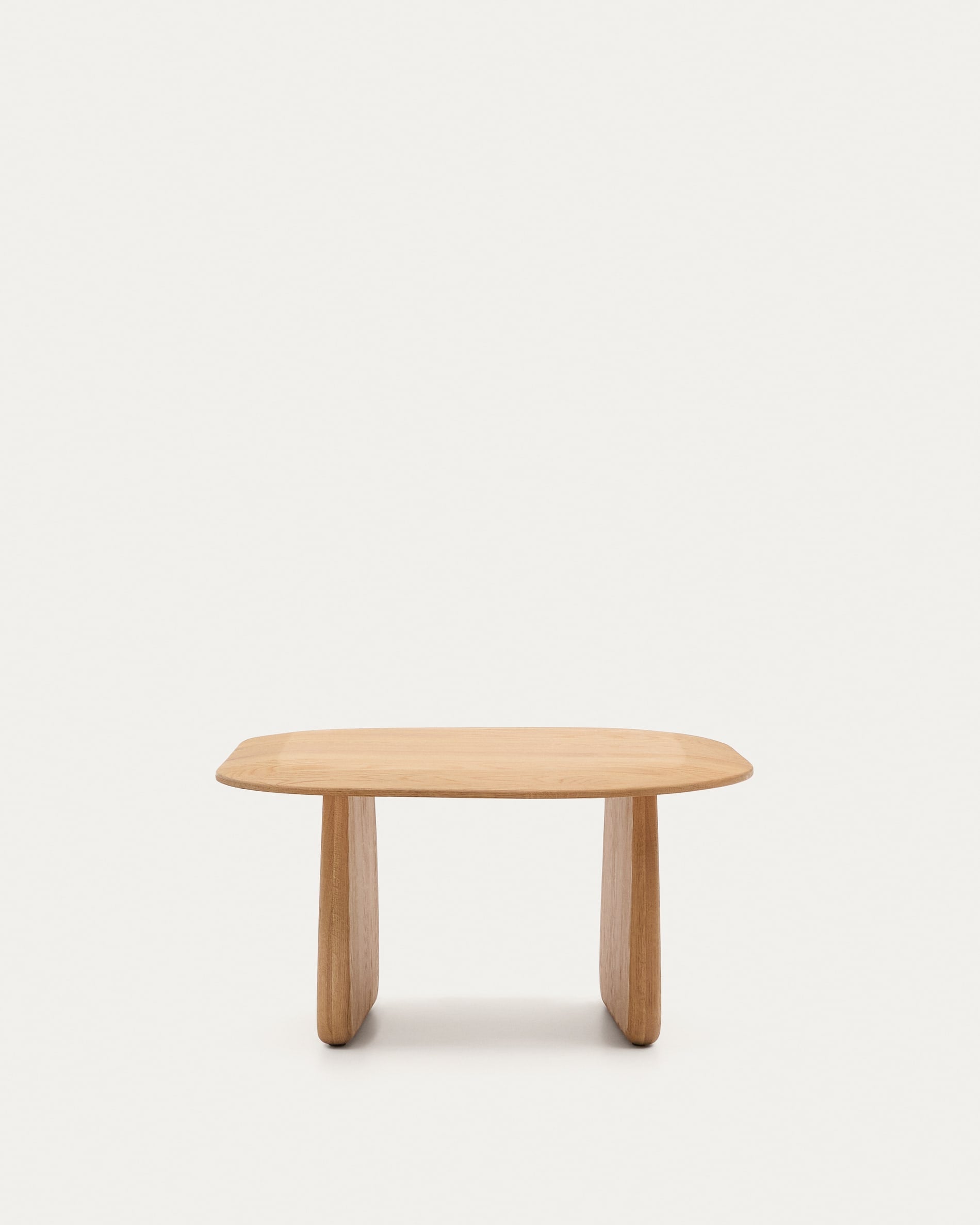 Beistelltisch Pirita aus massiver Eiche mit natürlichem Finish 70,6 x 70 cm FSC 100%