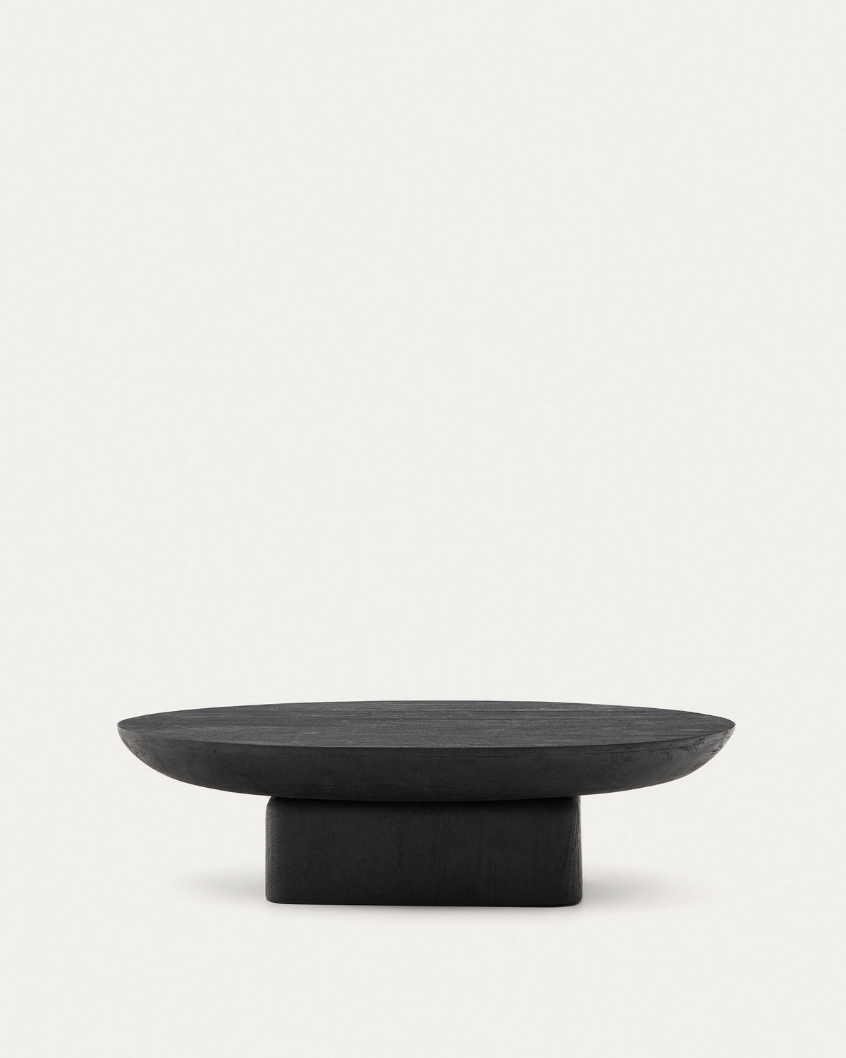 Couchtisch Ovak aus massivem Akazienholz mit schwarzem Finish, FSC 100%, 140 x 70 cm in Schwarz präsentiert im Onlineshop von KAQTU Design AG. Couchtisch ist von Kave Home