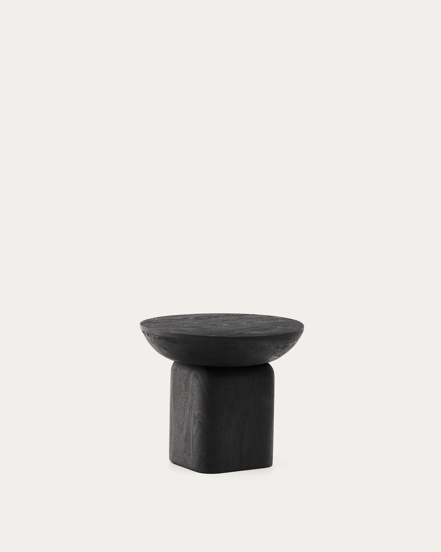 Eleganter Beistelltisch Ovak aus FSC-zertifiziertem Akazienholz mit schwarzem Finish, Ø50 cm – ideal für stilvolle Wohnräume und nachhaltige Akzente.