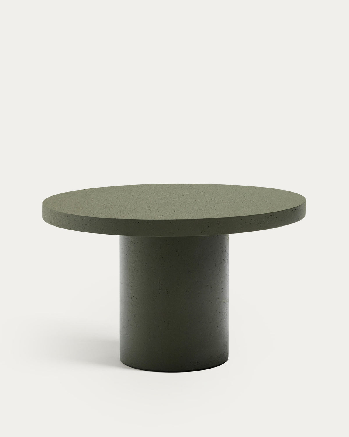 Runder Tisch Aiguablava aus Zement in Grün Ø 120 cm in Dunkelgrün präsentiert im Onlineshop von KAQTU Design AG. Gartentisch ist von Kave Home