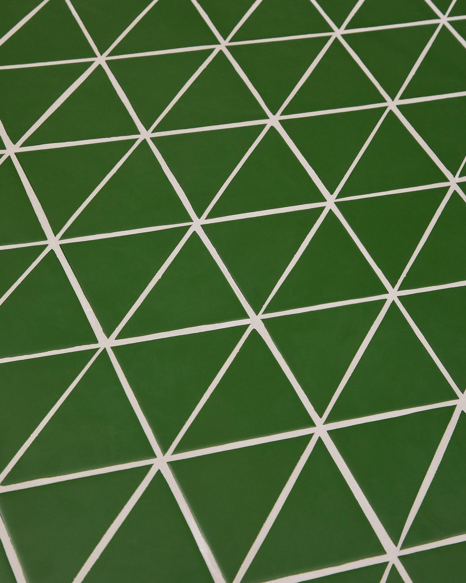 Stilvoller Outdoor-Tisch Maurina, grün verzinkter Stahl, grüne Kacheln, 223x101 cm, ideal für Garten oder Terrasse.