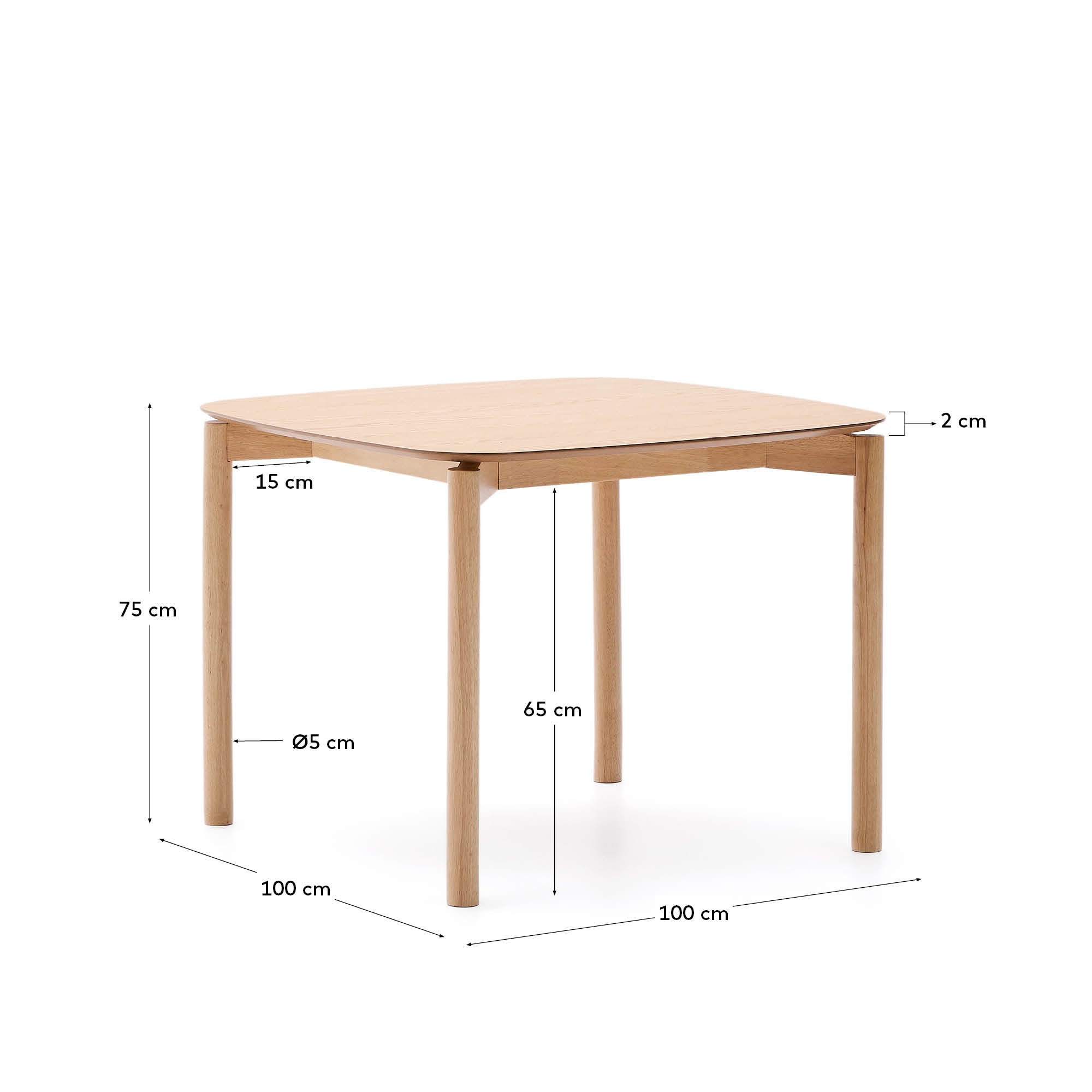 Erleben Sie den eleganten quadratischen Tisch Indara von Kave Home, aus langlebigem Eschefurnier und massivem Kautschukholz – perfekt für gesellige Essmomente.