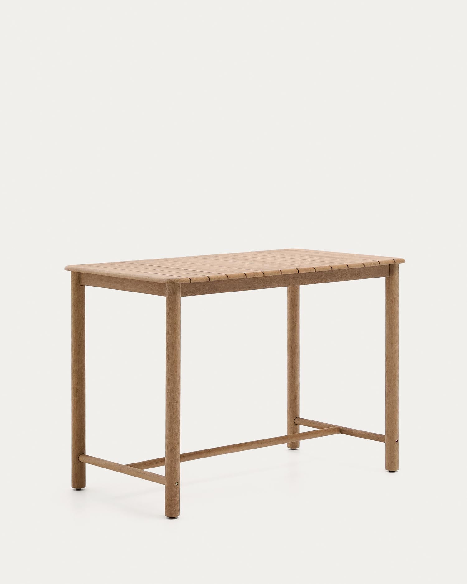 Erleben Sie den robusten Tisch Sori aus FSC 100 % zertifiziertem Akazienholz. Ideal für stilvolle Outdoor-Runden, 138 x 78 cm groß.