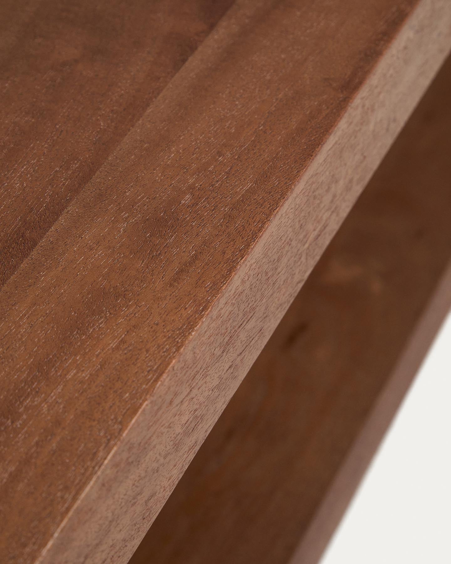 Couchtisch Norani aus massivem Akazienholz und Akazienfurnier 150 x 70 cm in Braun präsentiert im Onlineshop von KAQTU Design AG. Esstisch ist von Kave Home