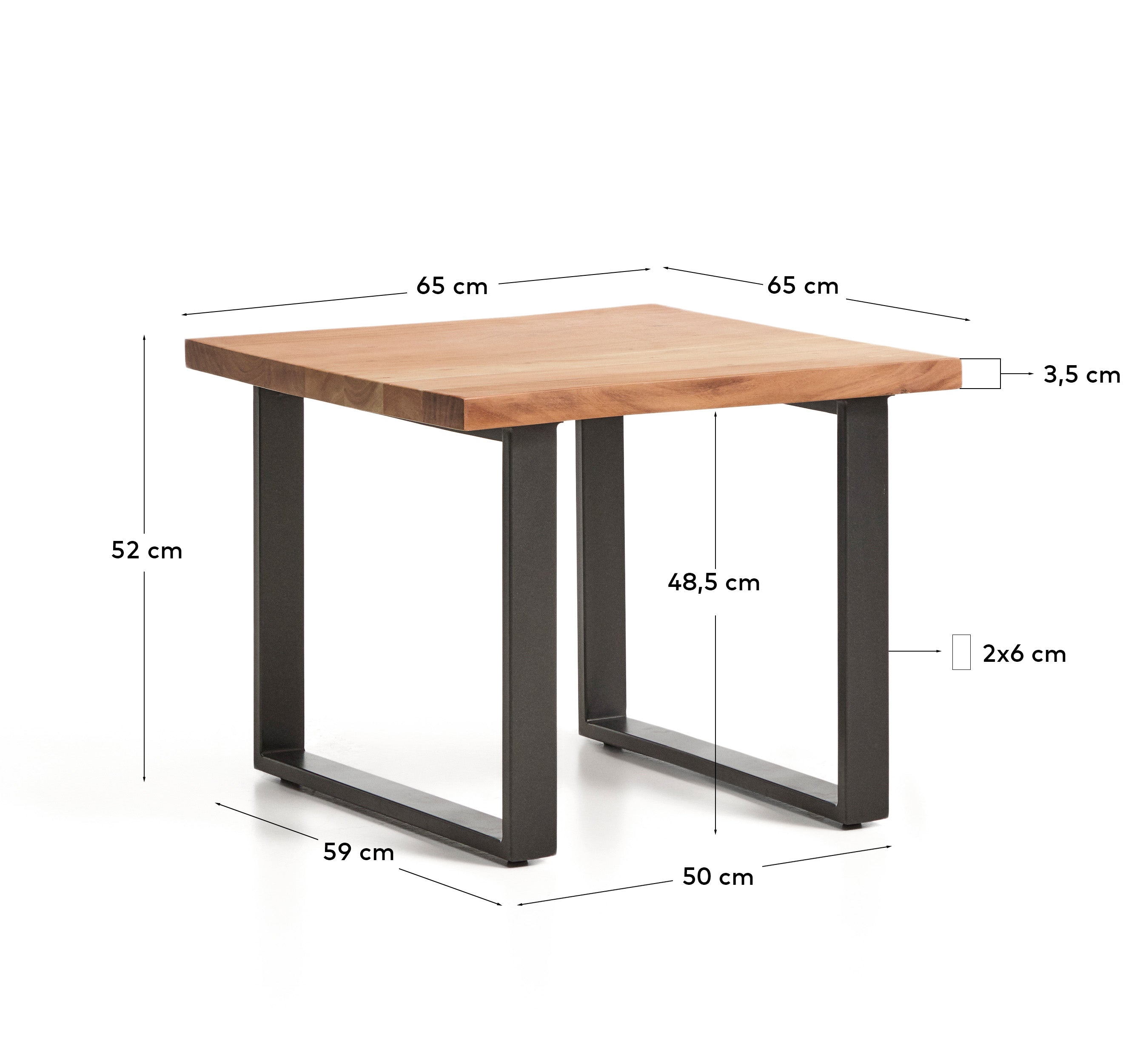 Beistelltisch Uxue aus massivem Akazienholz mit Beinen aus schwarzem Stahl 65 x 65 cm in Natur präsentiert im Onlineshop von KAQTU Design AG. Beistelltisch ist von Kave Home