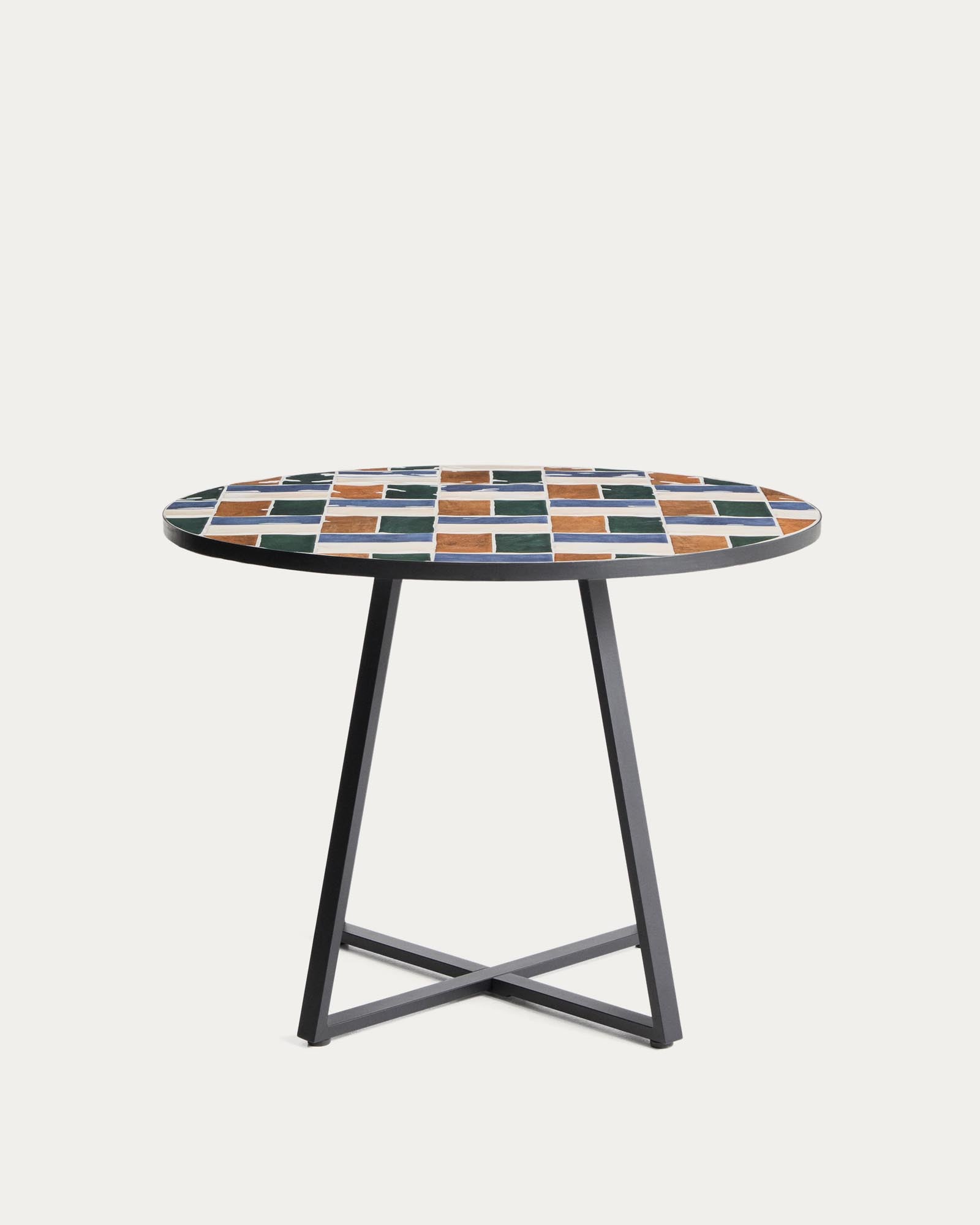Runder Tisch Tella aus grafitfarbenem verzinktem Stahl mit mehrfarbigen Fliesen Ø120 cm in Mehrfarbig präsentiert im Onlineshop von KAQTU Design AG. Gartentisch ist von Kave Home