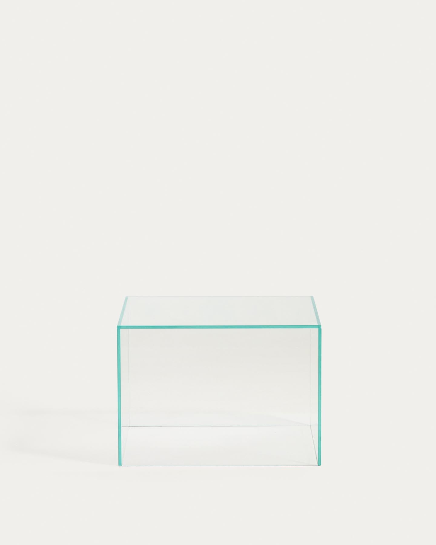 Beistelltisch Orlia aus transparentem gehärtetem Glas, 50 x 50 cm in Transparent präsentiert im Onlineshop von KAQTU Design AG. Beistelltisch ist von Kave Home