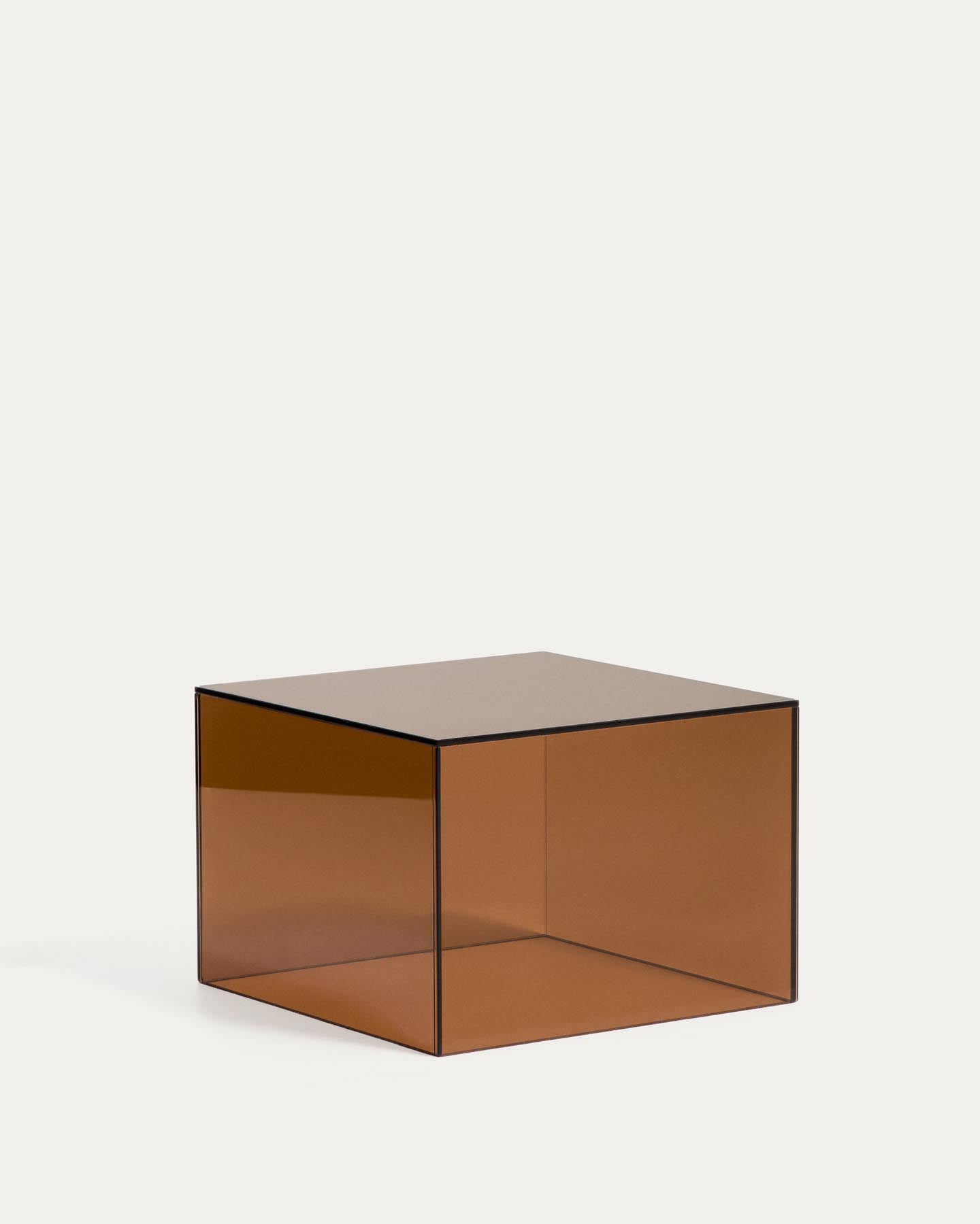 Beistelltisch Orlia aus gehärtetem Glas in Braun, 50 x 50 cm in Braun präsentiert im Onlineshop von KAQTU Design AG. Beistelltisch ist von Kave Home