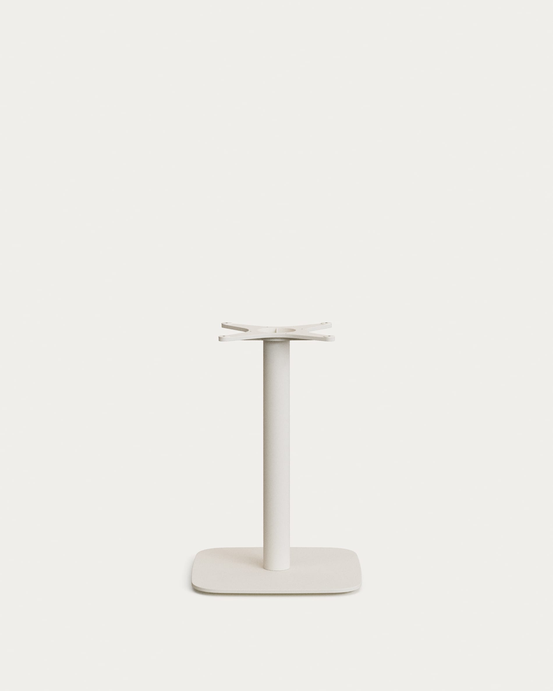 Elegantes Dina Stehtischbein von Kave Home: Weiss lackierter, quadratischer Metallfuss, ideal für stilvolle Outdoor-Bereiche.