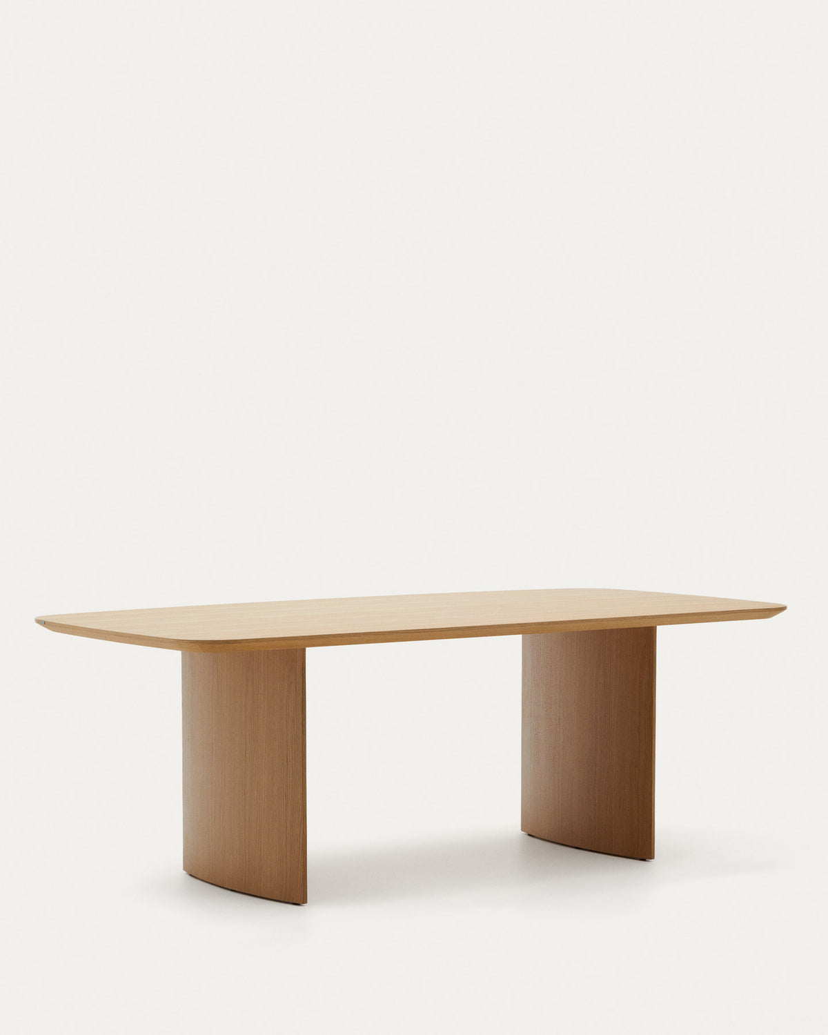 Litto Tisch aus Eichenfurnier 240 x 100 cm in Natur präsentiert im Onlineshop von KAQTU Design AG. Esstisch ist von Kave Home