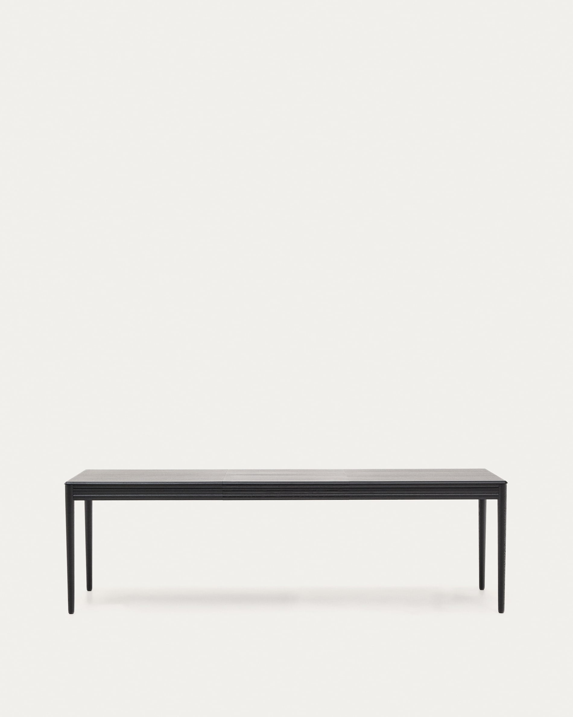 Moderner Ausziehtisch aus schwarzem Eichenholz, 160-200x90cm, FSC-zertifiziert, perfekt für elegante Wohnräume.