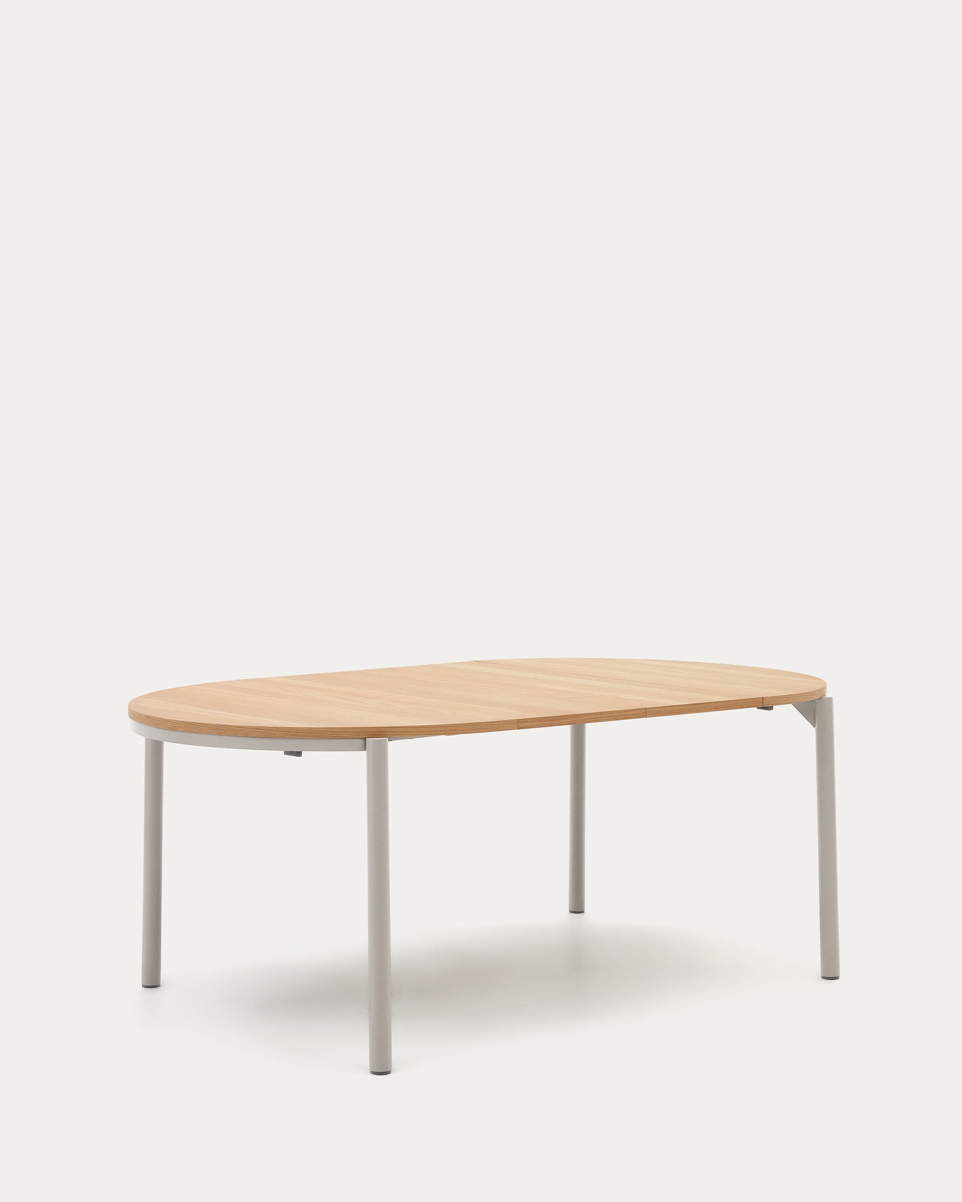Moderner runder Ausziehtisch mit Eichenfurnier und grauen Stahlbeinen, Ø 120-200 cm, ideal für stilvolle Essbereiche.