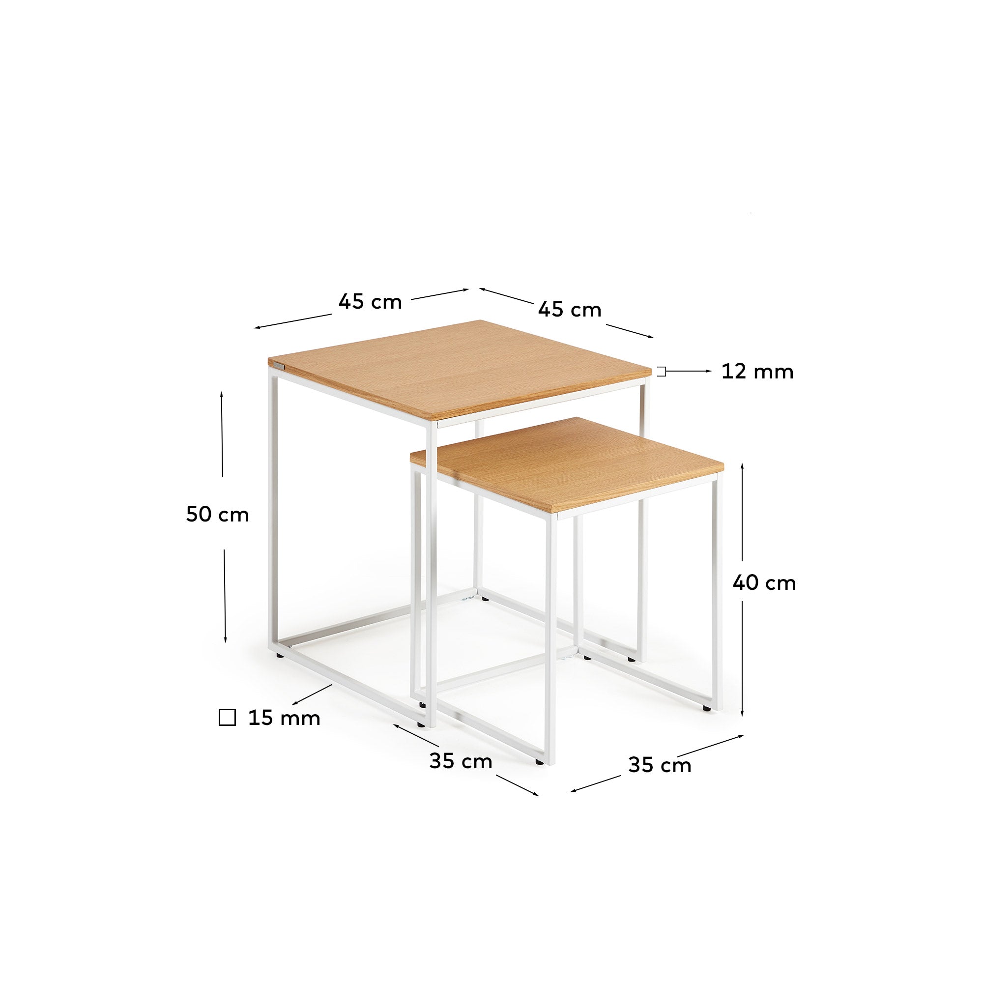 Stilvolles Set aus 2 Beistelltischen mit hochwertigem Eichenfurnier und robustem, weißem Metallgestell – perfekt für jedes moderne Zuhause.