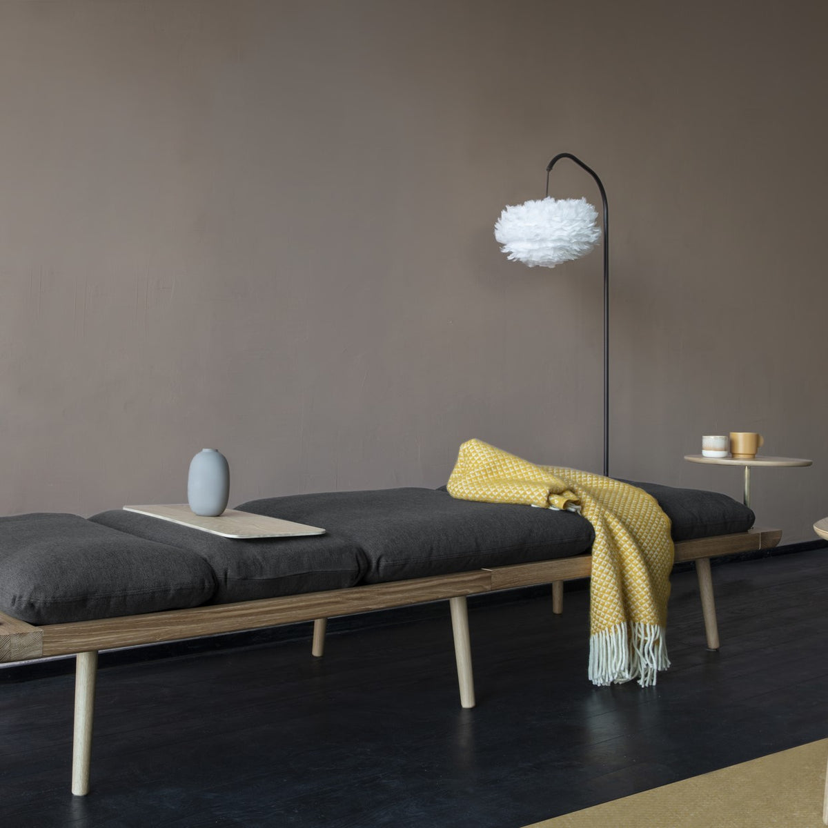 Eos Lampenschirm in White präsentiert im Onlineshop von KAQTU Design AG. Lampenschirm ist von Umage