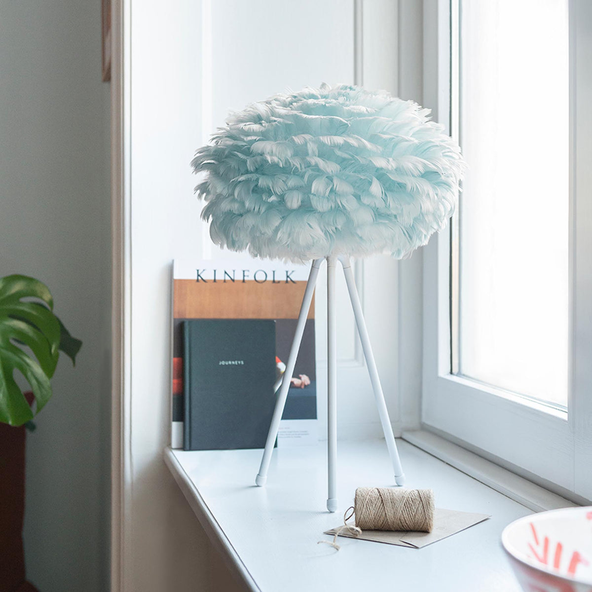 Eos Lampenschirm in Light Blue präsentiert im Onlineshop von KAQTU Design AG. Lampenschirm ist von Umage