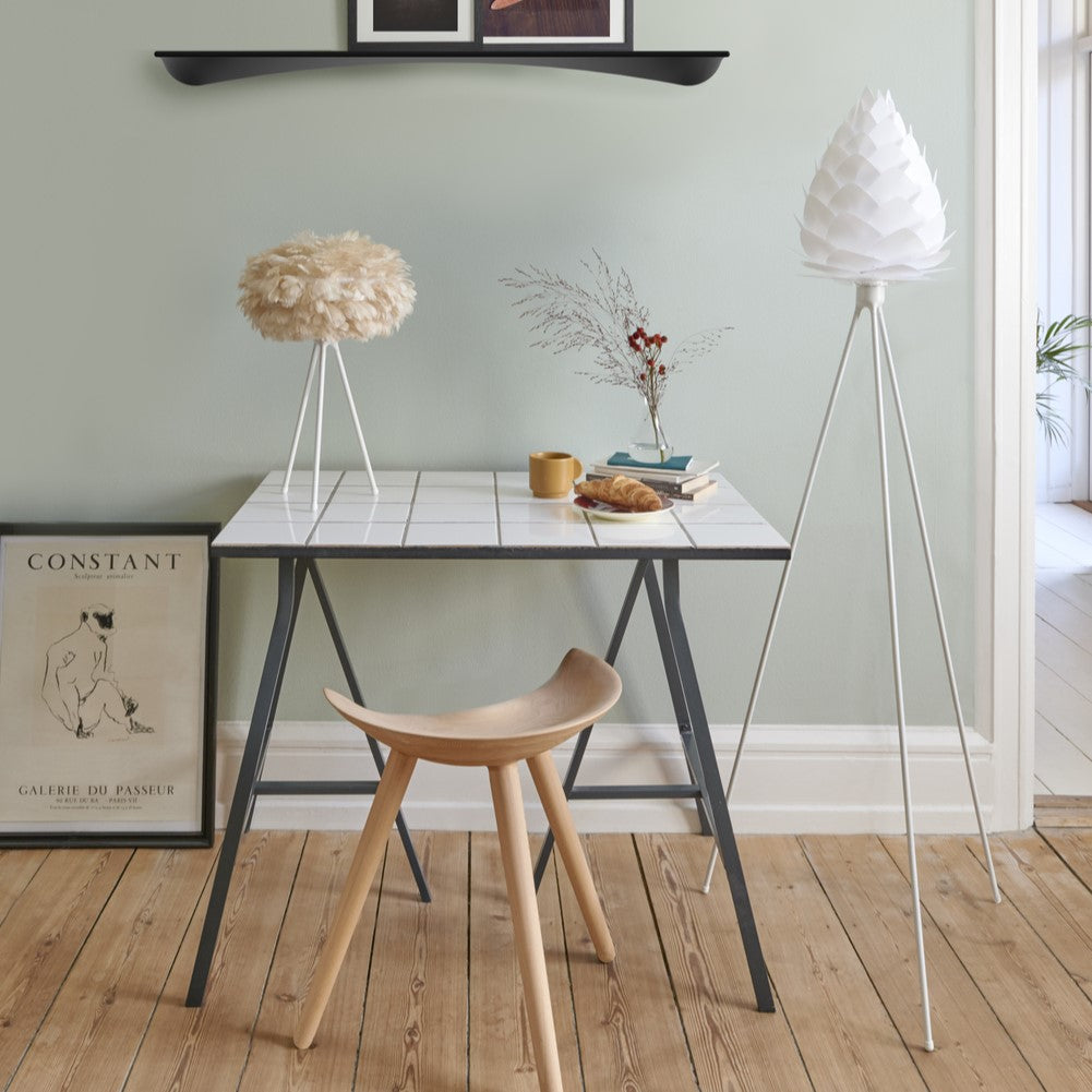 Eleganter Eos Lampenschirm von Umage in reinem Weiß, ideal für stilvolle Beleuchtung und eine einladende Atmosphäre in jedem Raum.