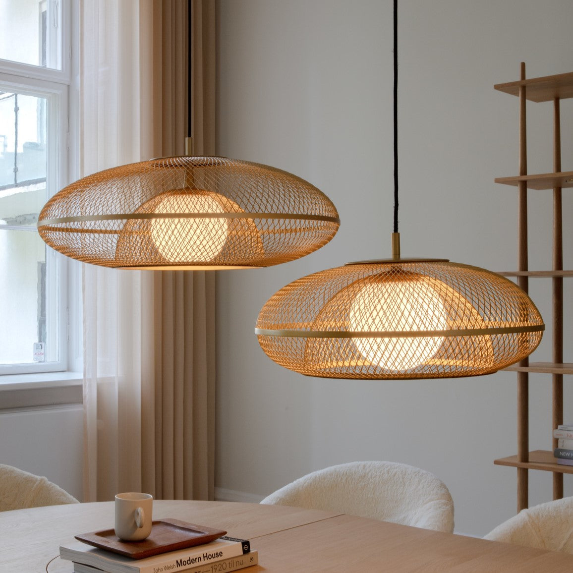 Faraday Lampenschirm in Brass präsentiert im Onlineshop von KAQTU Design AG. Lampenschirm ist von Umage