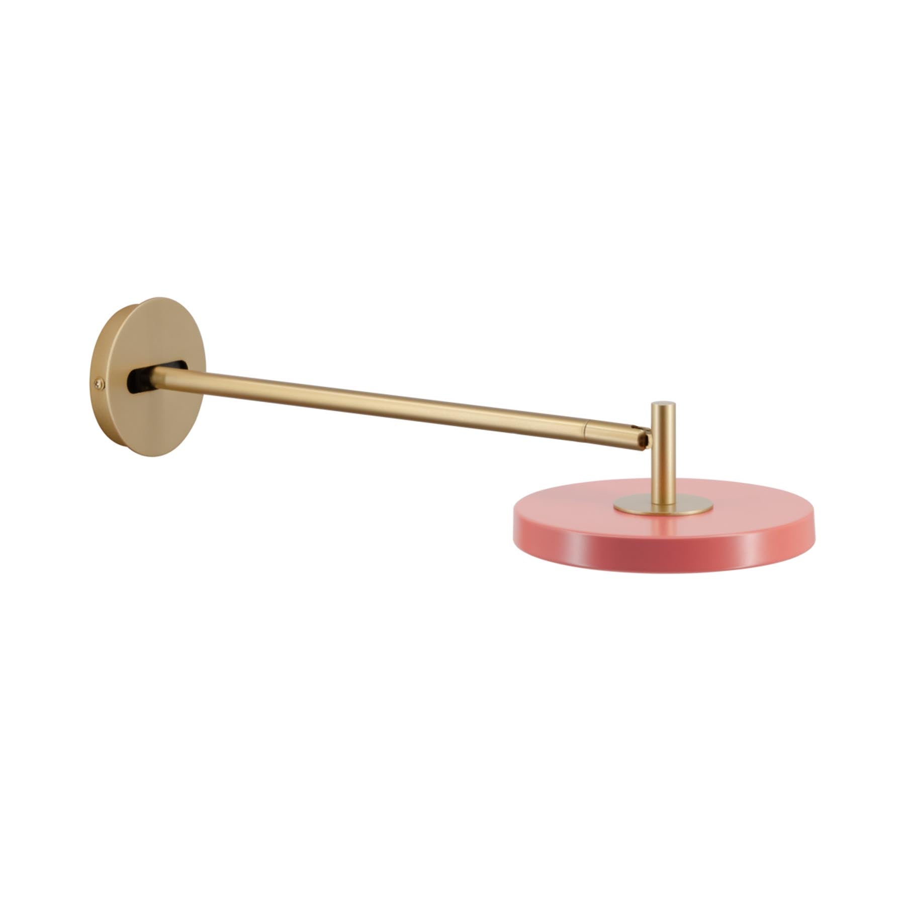 Stilvolle Asteria Wandleuchte long mit Kabel in zartem Rosé, perfekt für eine gemütliche Atmosphäre und zeitgemäße Raumgestaltung.