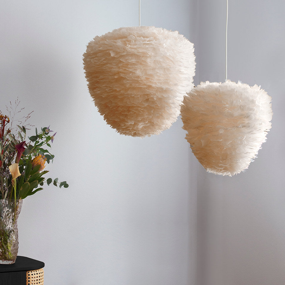 Eos Evia in Light Brown präsentiert im Onlineshop von KAQTU Design AG. Pendelleuchte ist von Umage