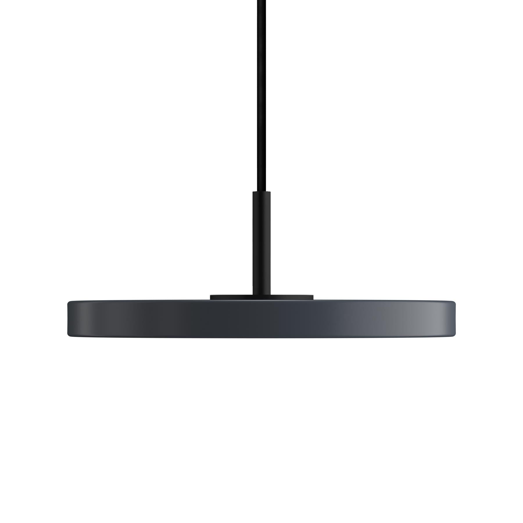 Elegante Asteria Micro Pendelleuchte in Anthrazit, ideal für kreative Lichtgestaltung und moderne Wohnräume.