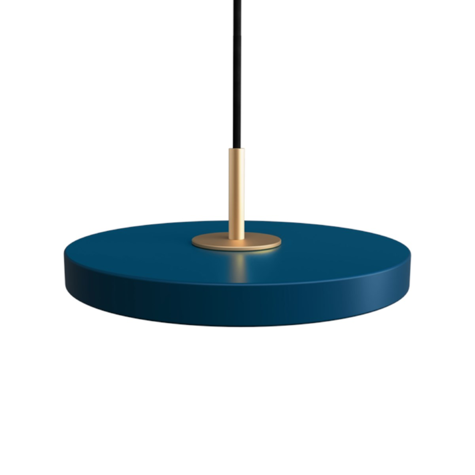 Asteria Micro Pendelleuchte in Petrol Blue präsentiert im Onlineshop von KAQTU Design AG. Pendelleuchte ist von Umage