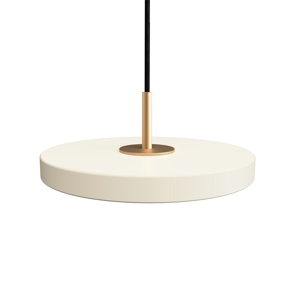 Moderne Asteria Micro Pendelleuchte in tiefem Rubinrot, perfekt für eine stilvolle Beleuchtung und Akzentuierung in Wohnräumen.