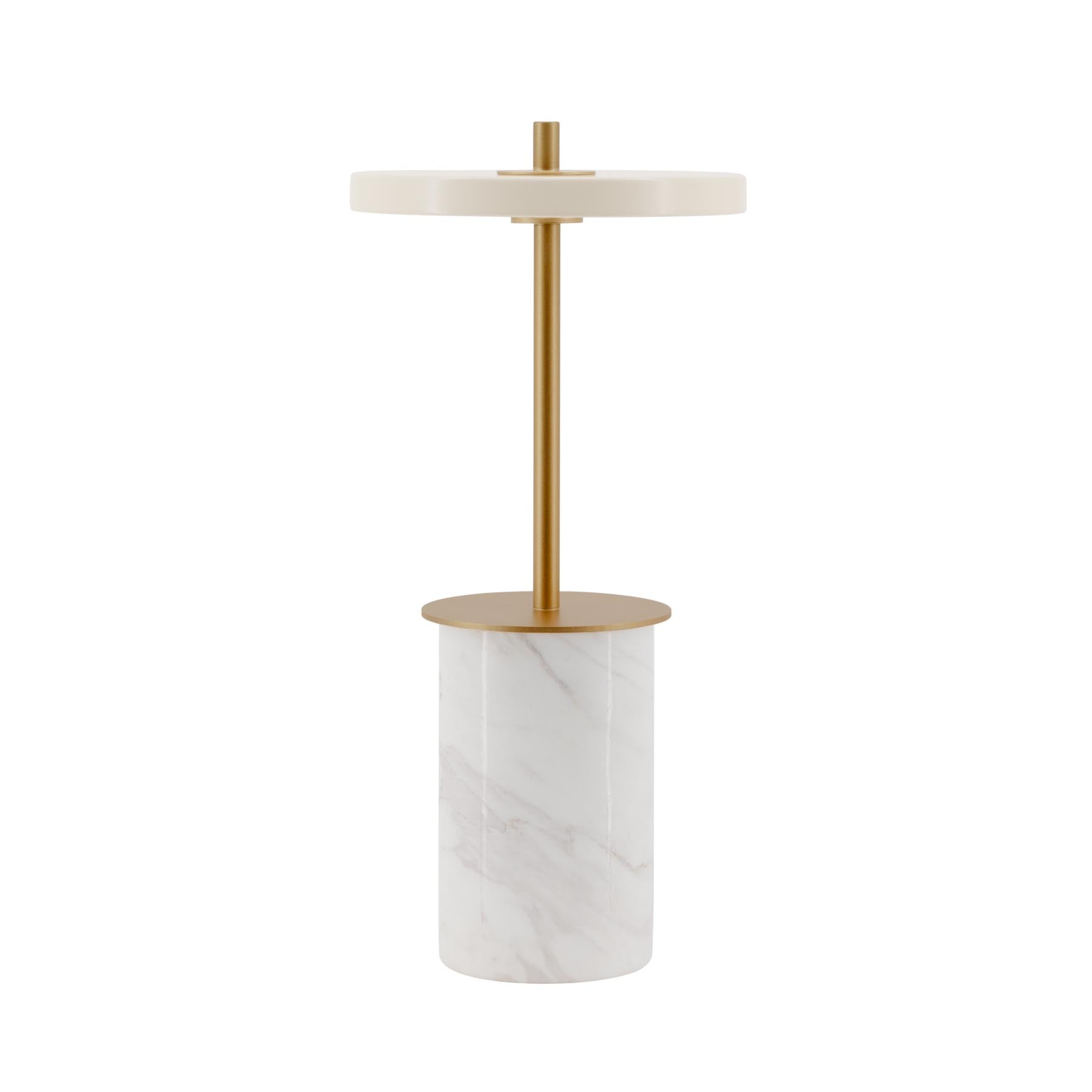 Elegante Asteria Move Mini Tischleuchte von Umage, ideal für stimmungsvolle Akzente und modernes Ambiente in jedem Raum.