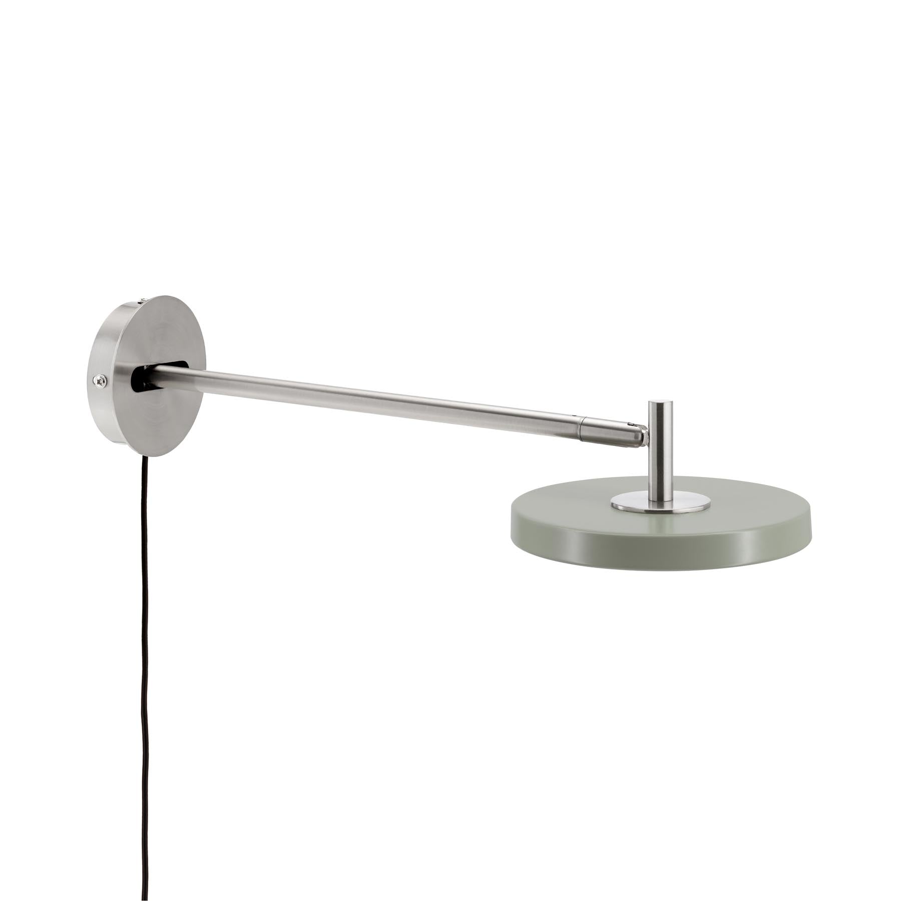 Elegante Asteria Wandleuchte long in Olivgrün mit Kabel, ideal für moderne Wohnräume und stimmungsvolle Beleuchtungseffekte.