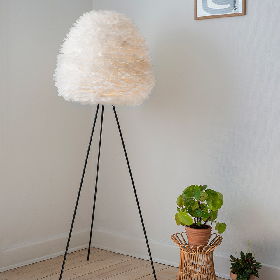 Tripod 3m Kabel in Black präsentiert im Onlineshop von KAQTU Design AG. Lampenständer ist von Umage