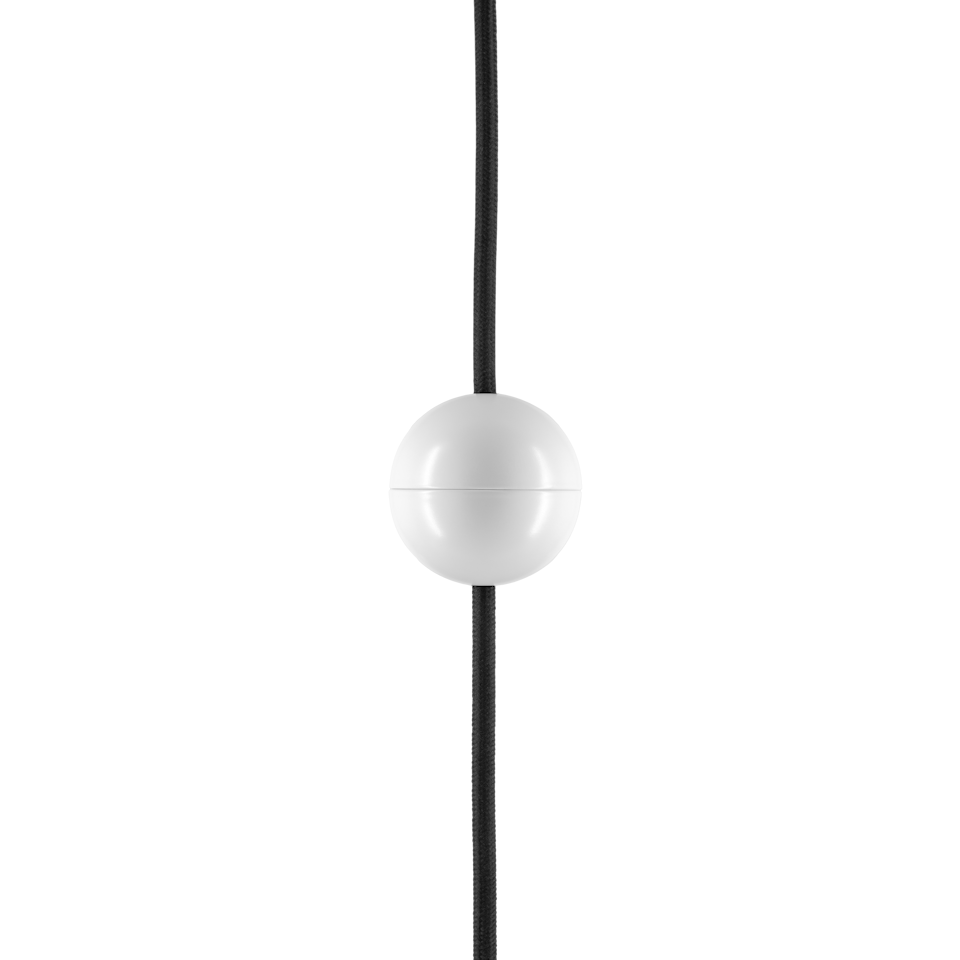 Cord Connector in White präsentiert im Onlineshop von KAQTU Design AG. Kabel / Lampenfassung ist von Umage