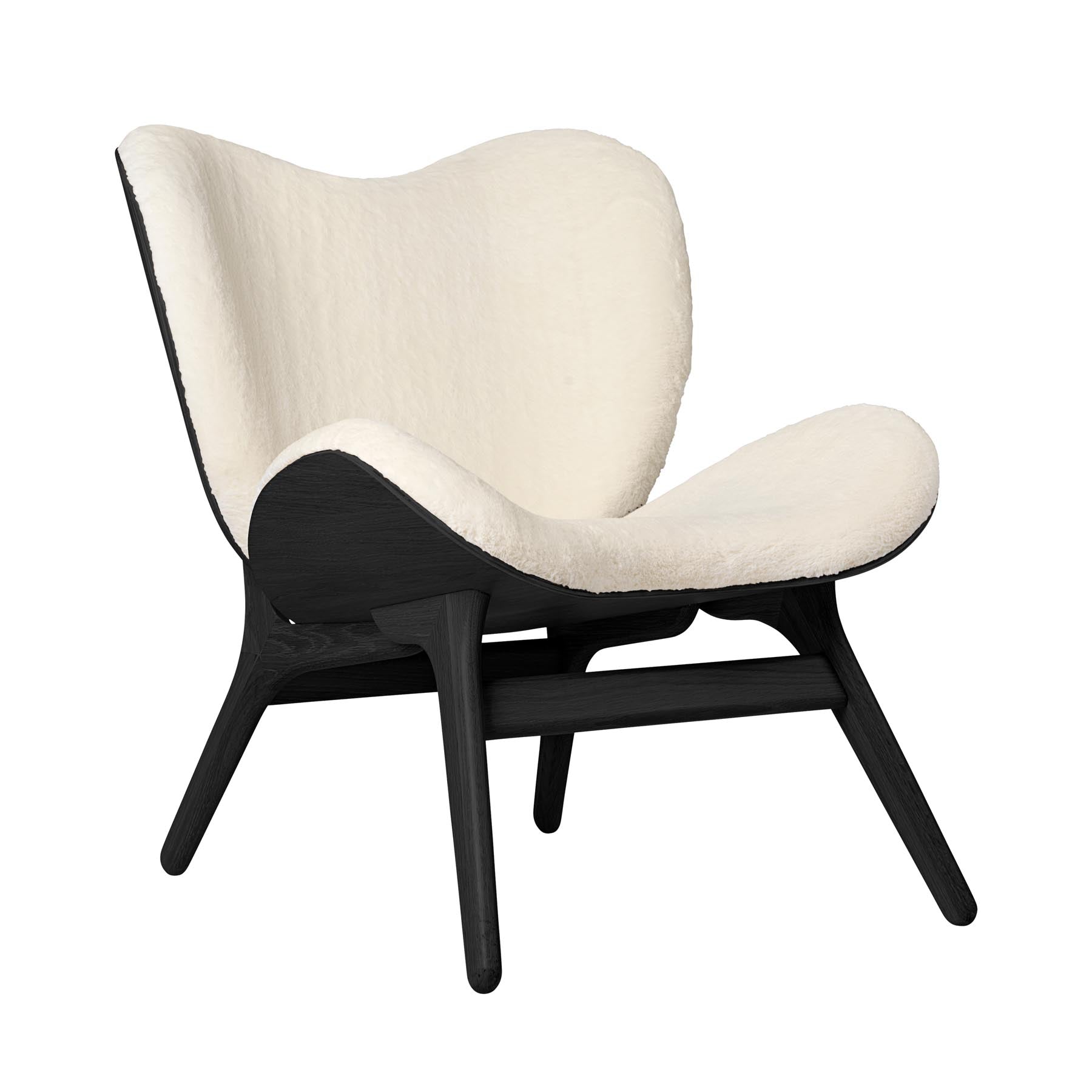 Moderner Low Sessel in Teddy White von Umage, perfekt für gemütliche Runden und als stilvolles Highlight in Ihrem Zuhause.