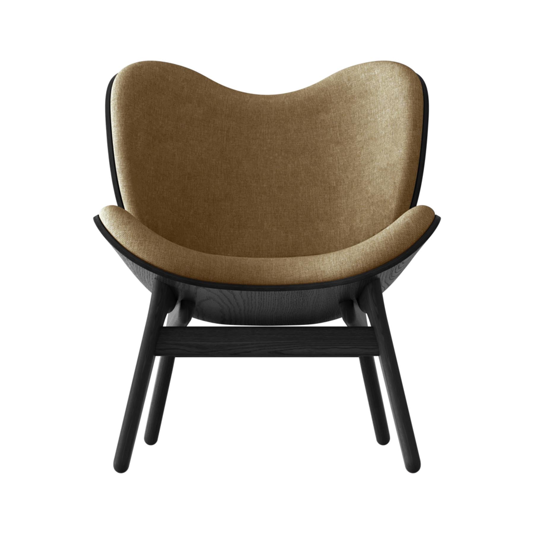 Moderner A Conversation Piece Low Sessel von Umage in ansprechendem Sugar Brown, perfekt für entspannte Momente und geschmackvolle Wohnräume.