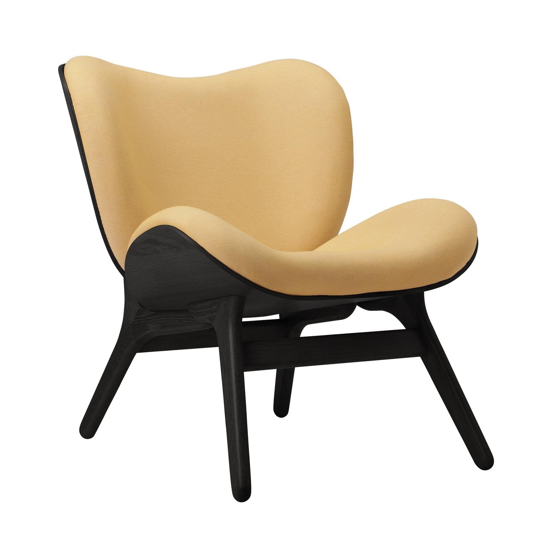 Eleganter Low Sessel A Conversation Piece von Umage, ideal für entspannte Momente und geschmackvolle Einrichtungselemente.