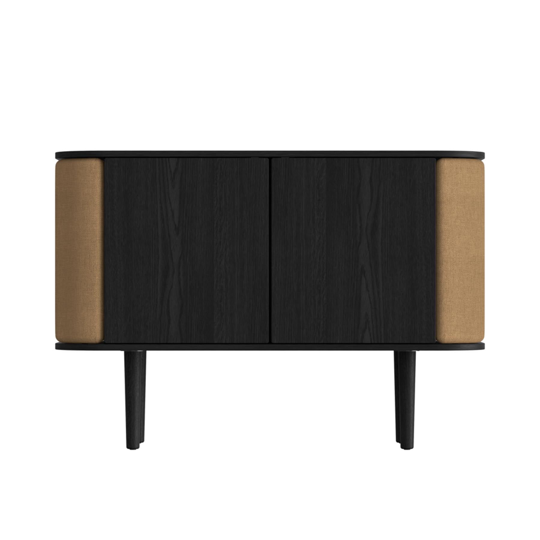 Elegantes 2-türiges Sideboard "Treasures" von Umage in warmem Sugar Brown, ideal für stilvollen Stauraum in jedem Raum.
