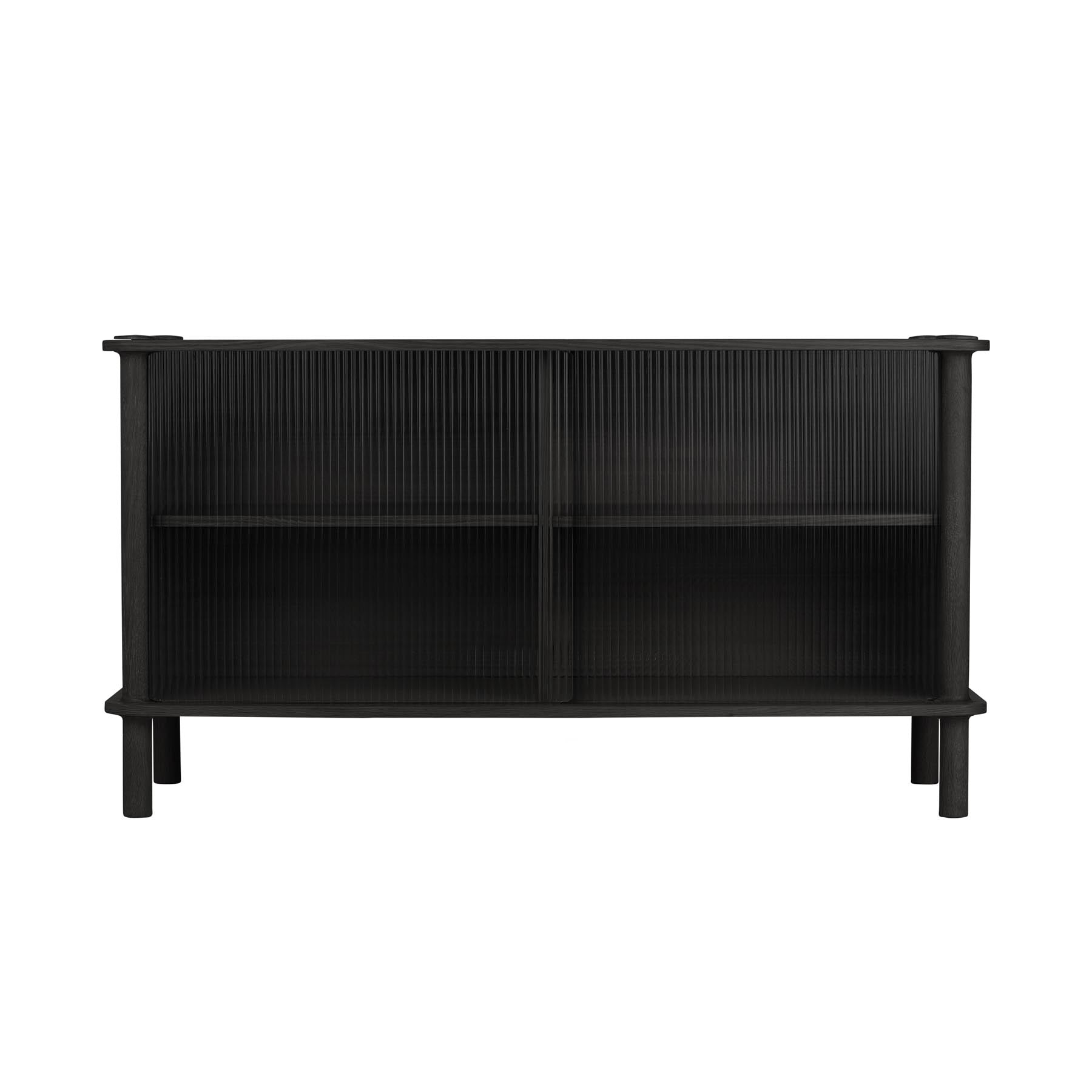 Elegantes Italic Sideboard von Umage mit zwei stilvollen Holztüren, ideal für modernes Wohndesign und funktionale Aufbewahrung.