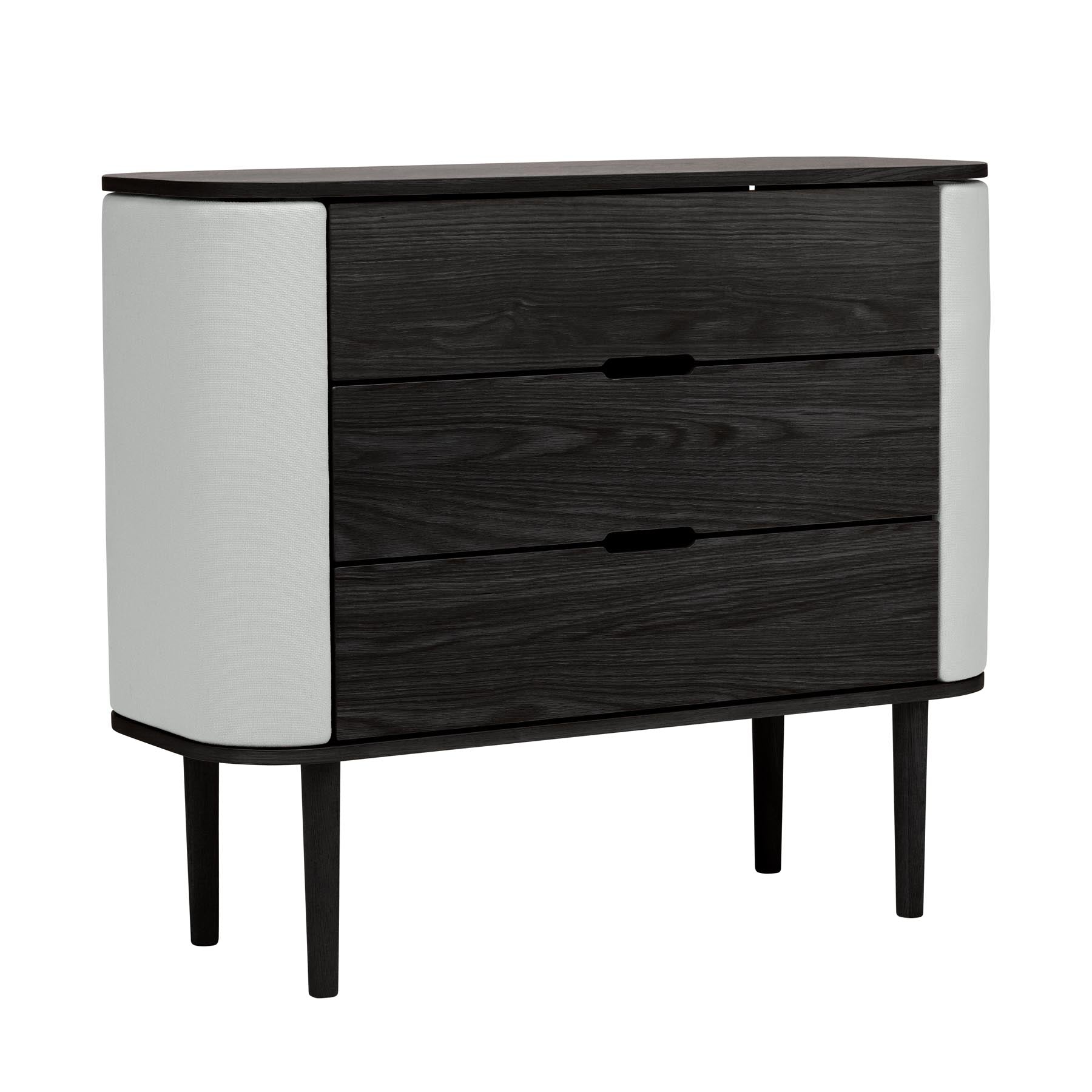 Stilvolle Treasures Dresser Kommode von Umage, die mit ihrem modernen Look und cleveren Fächern überzeugt.