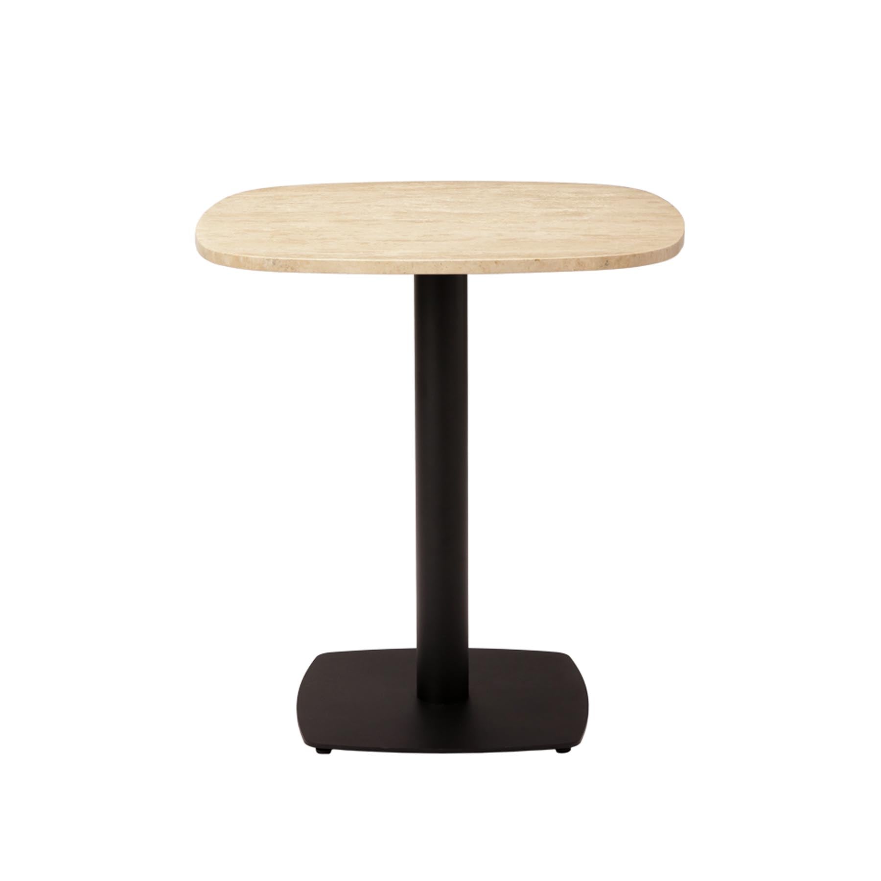 Moderner Gather Cafétisch von Umage aus hochwertigem Travertin, perfekt für stilvolle Essbereiche und gesellige Anlässe.
