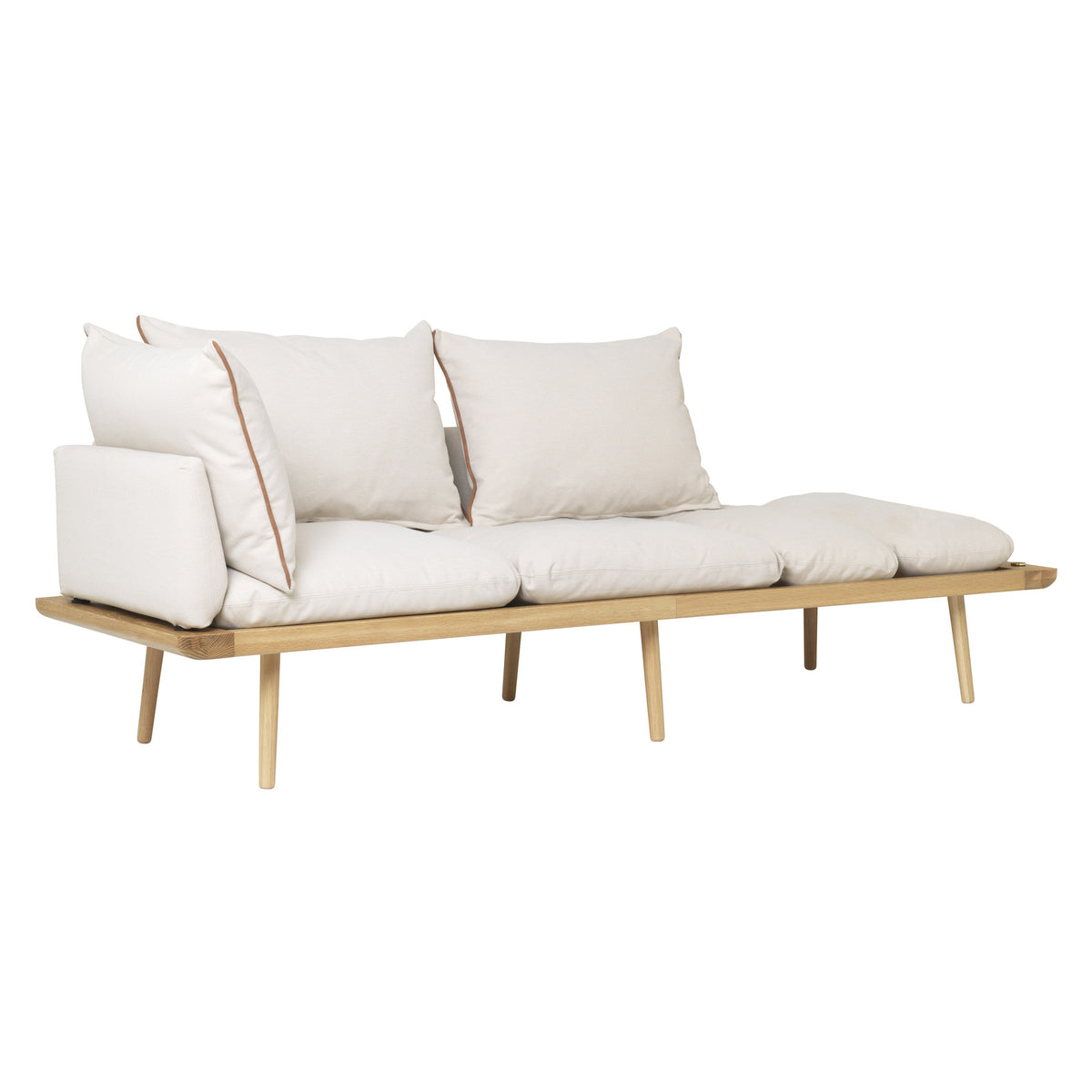 Lounge Around 3-Sitzer Sofa in White Sands präsentiert im Onlineshop von KAQTU Design AG. 3er Sofa ist von Umage