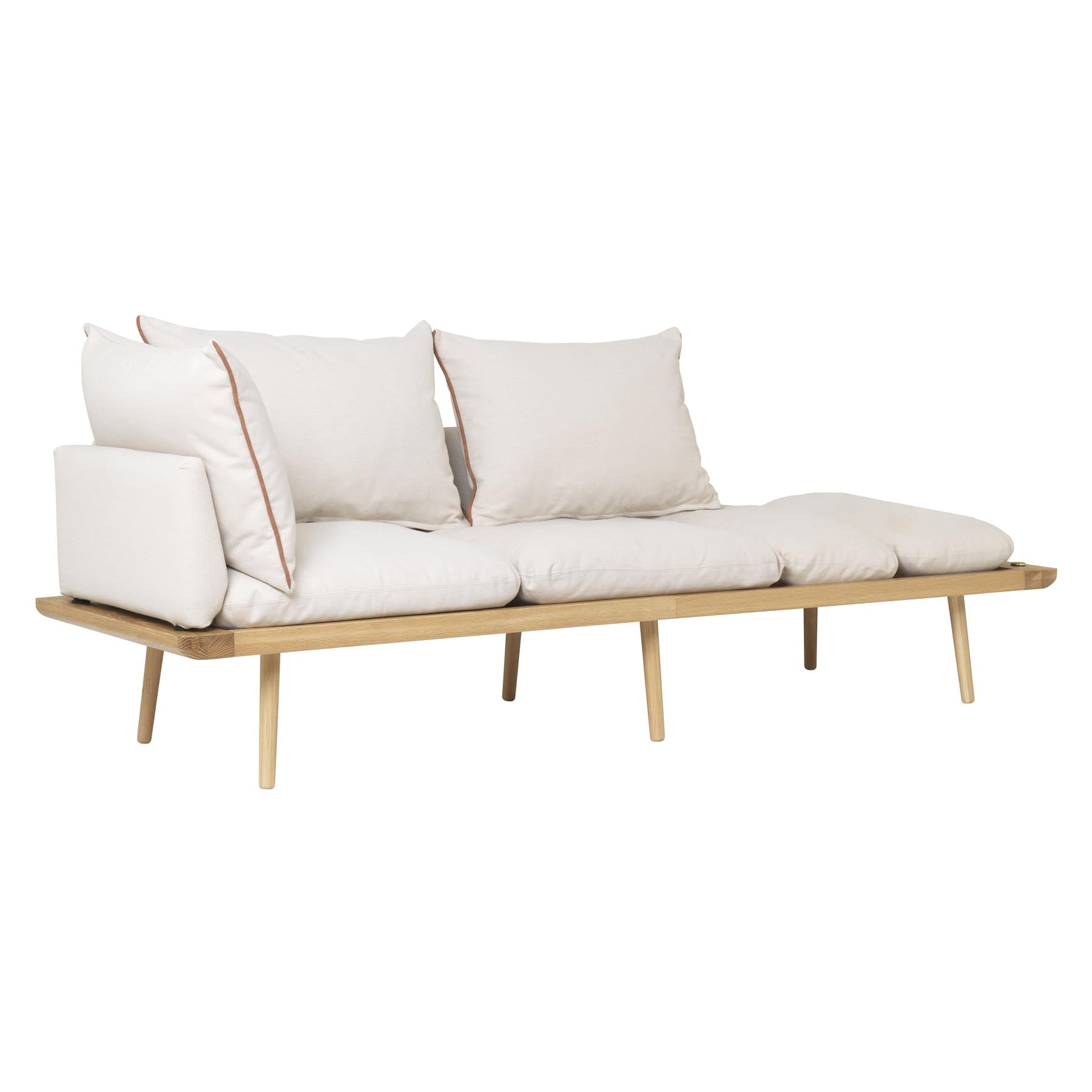 Lounge Around 3-Sitzer Sofa in White Sands präsentiert im Onlineshop von KAQTU Design AG. 3er Sofa ist von Umage