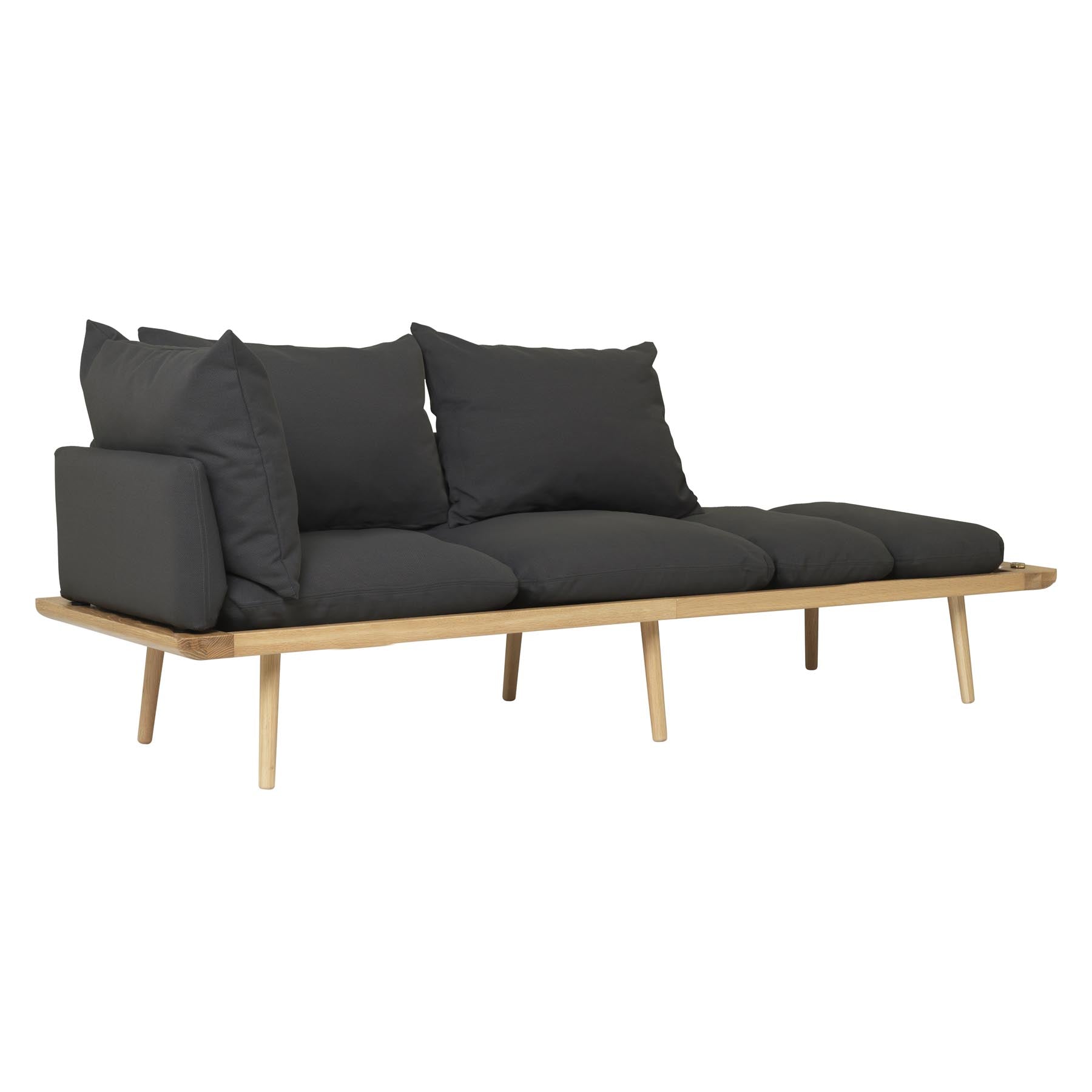 Lounge Around 3-Sitzer Sofa in Shadow präsentiert im Onlineshop von KAQTU Design AG. 3er Sofa ist von Umage