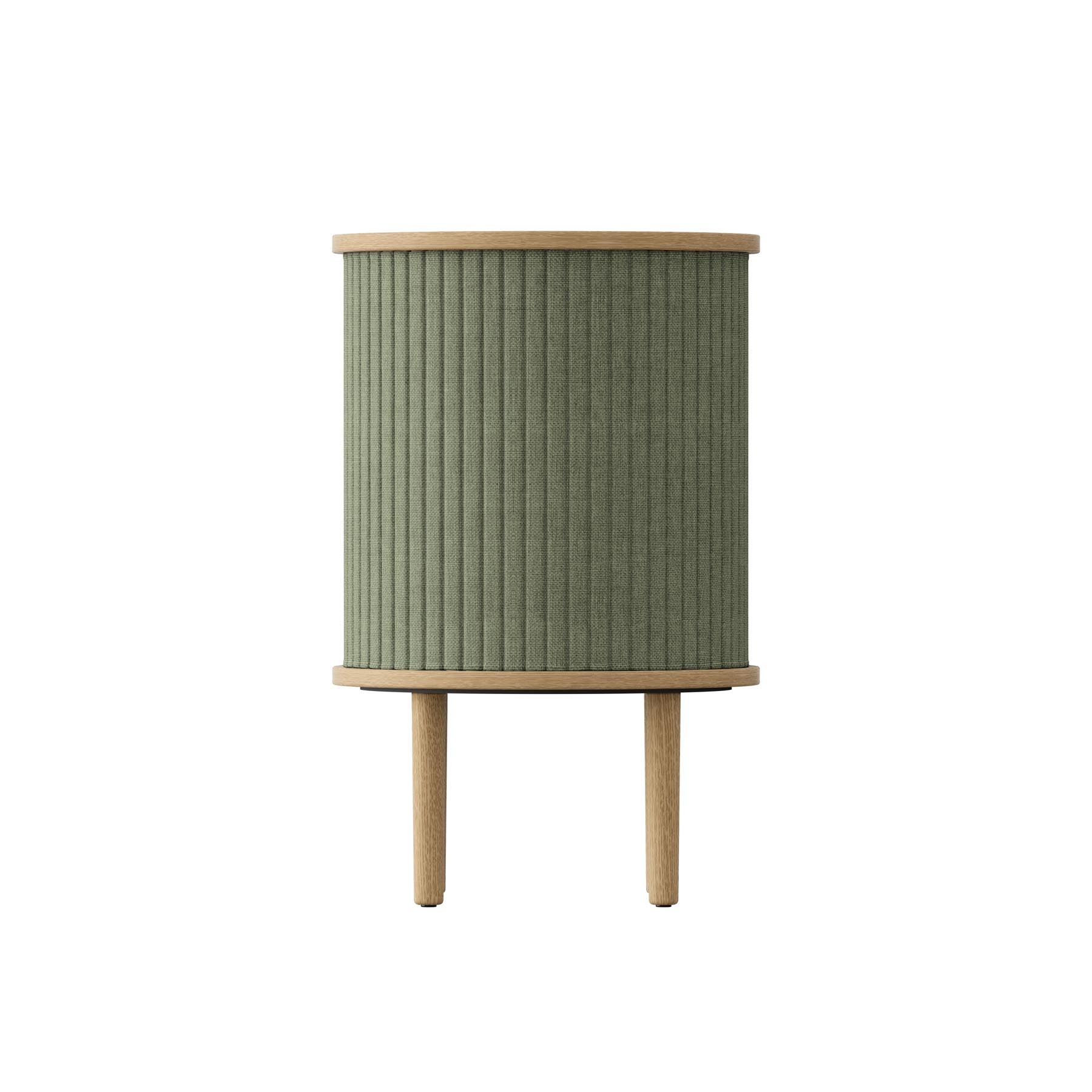 Elegantes Audacious Sideboard Mini von Umage, ideal für kleine Räume, vereint zeitgemäße Ästhetik mit funktionalem Stauraum.