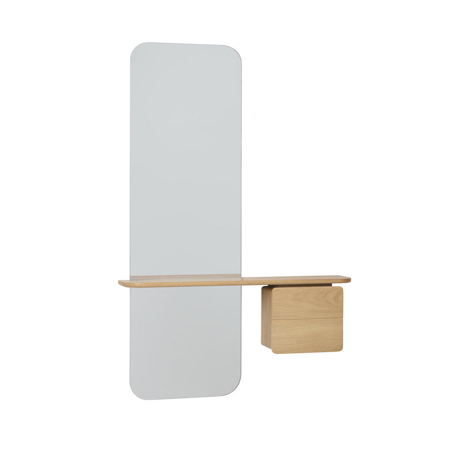 One More Look Wandregal in Oak präsentiert im Onlineshop von KAQTU Design AG. Wandregal ist von Umage