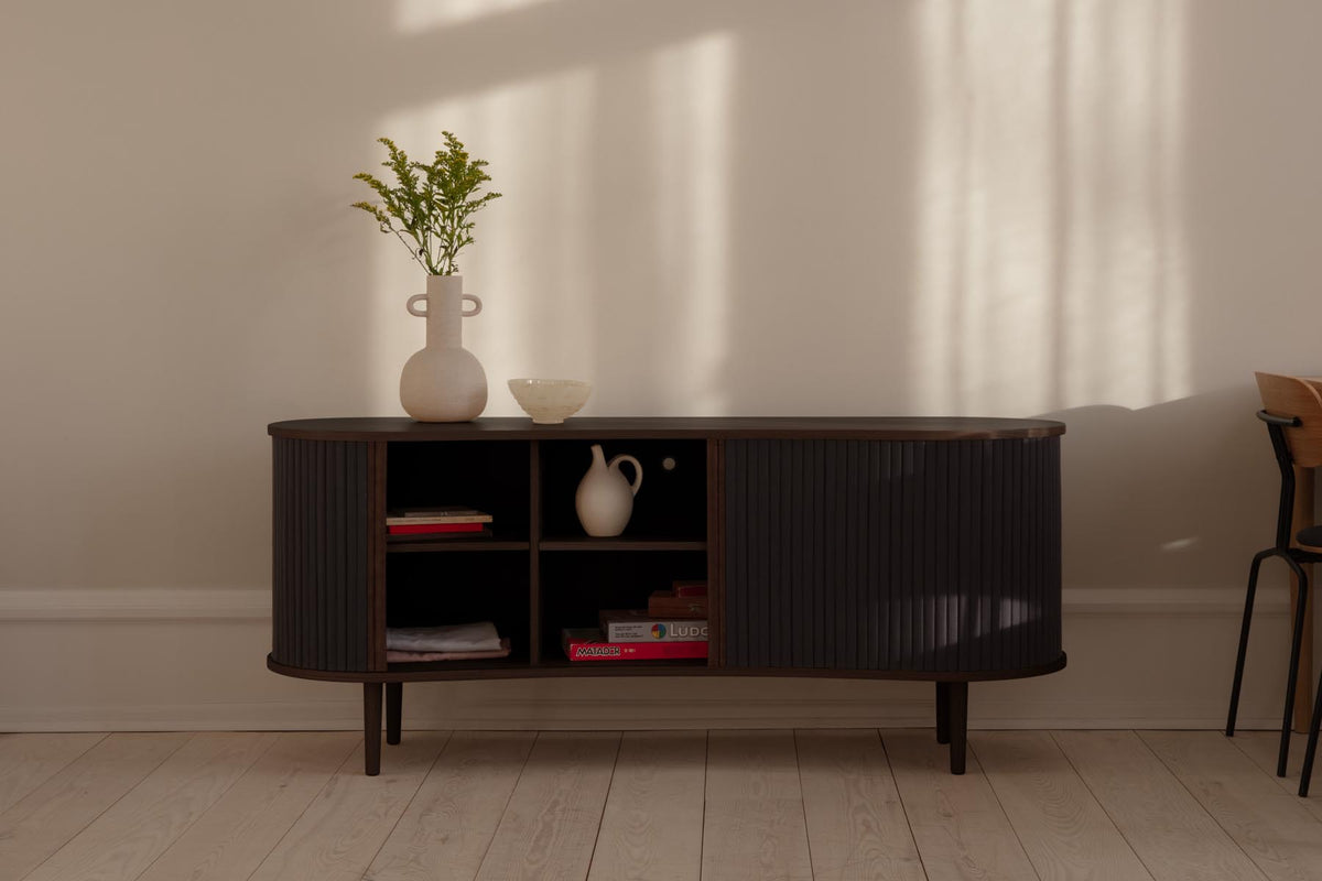 Audacious Sideboard in Shadow präsentiert im Onlineshop von KAQTU Design AG. Sideboard ist von Umage