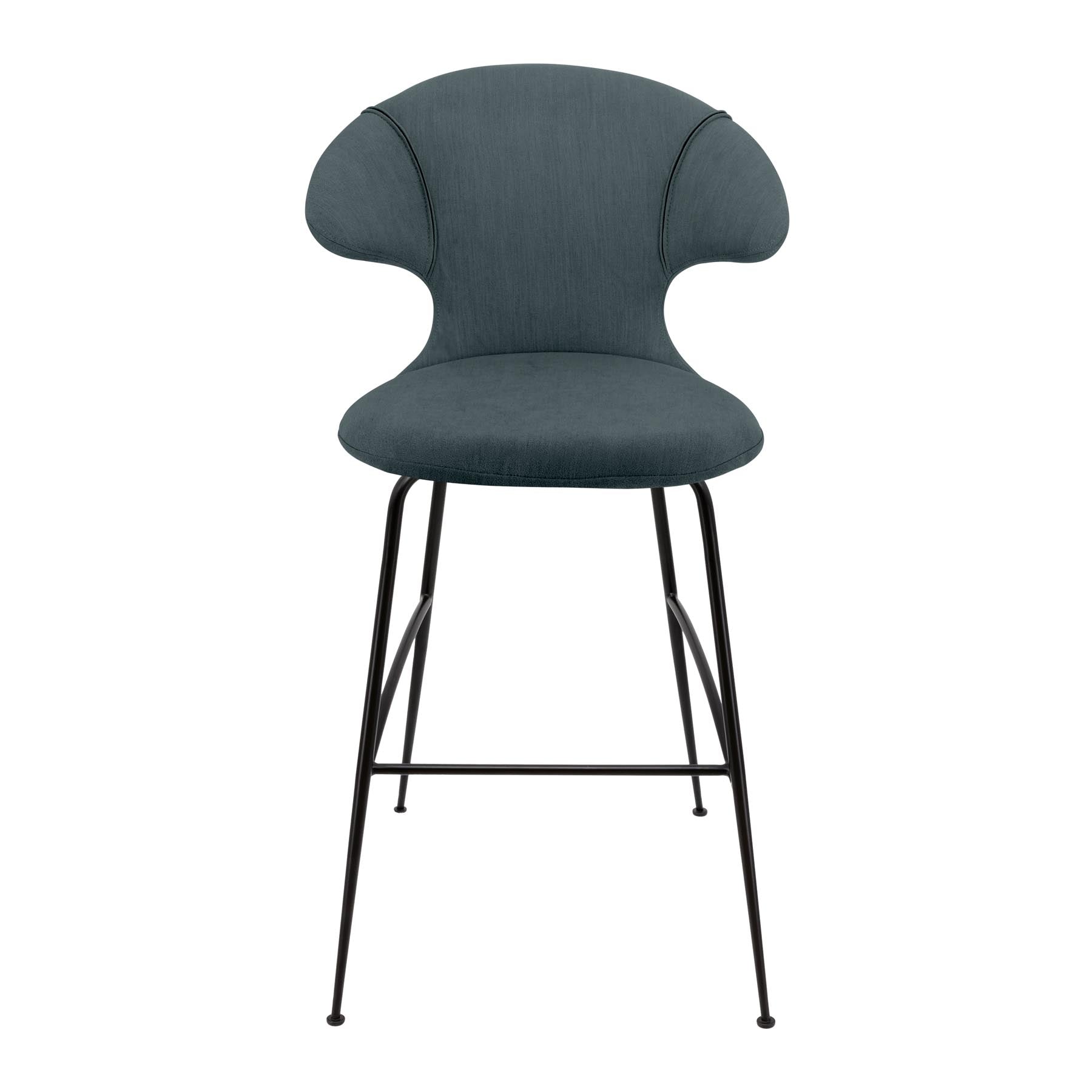 Eleganter Barstuhl Time Flies in Quantum Blue von Umage, mit komfortablen Armlehnen, perfekt für trendige Wohn- und Gastronomiebereiche.