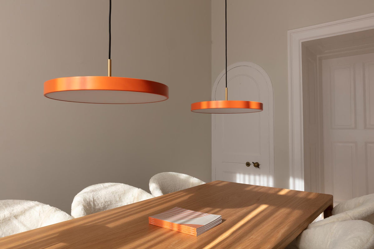 Time Flies Stuhl in Teddy White präsentiert im Onlineshop von KAQTU Design AG. Stuhl ist von Umage