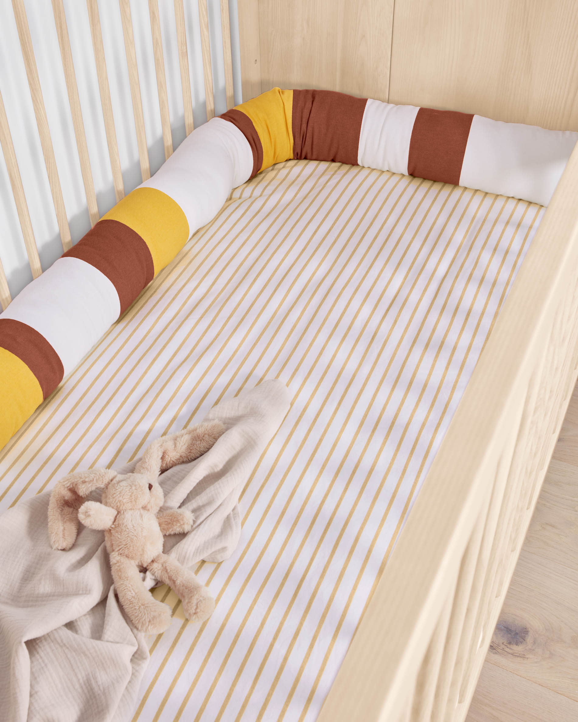 Die Valery Adaptive Foam Matratze 70x140 cm von Kave Home sorgt für bequemen Schlaf durch ideale Unterstützung und Komfort.