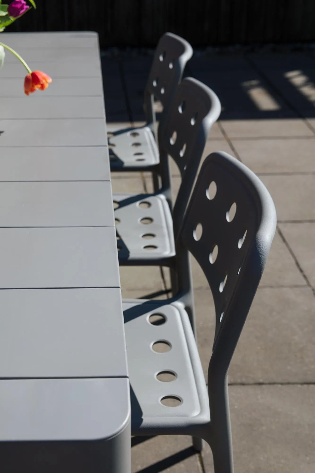Gartenstuhl Serra Grey in Grau präsentiert im Onlineshop von KAQTU Design AG. Gartenstuhl ist von White Label Living