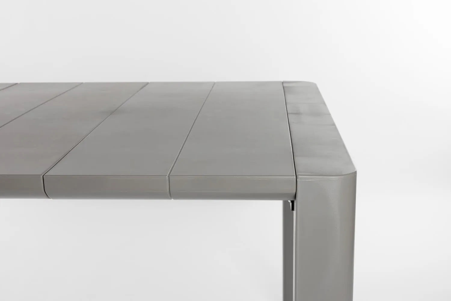 Gartentisch Alban 220x100 in Grau präsentiert im Onlineshop von KAQTU Design AG. Gartentisch ist von White Label Living