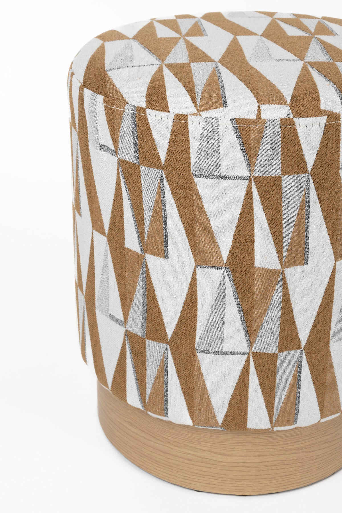 Hocker Ziggy in beige präsentiert im Onlineshop von KAQTU Design AG. Hocker ist von White Label Living