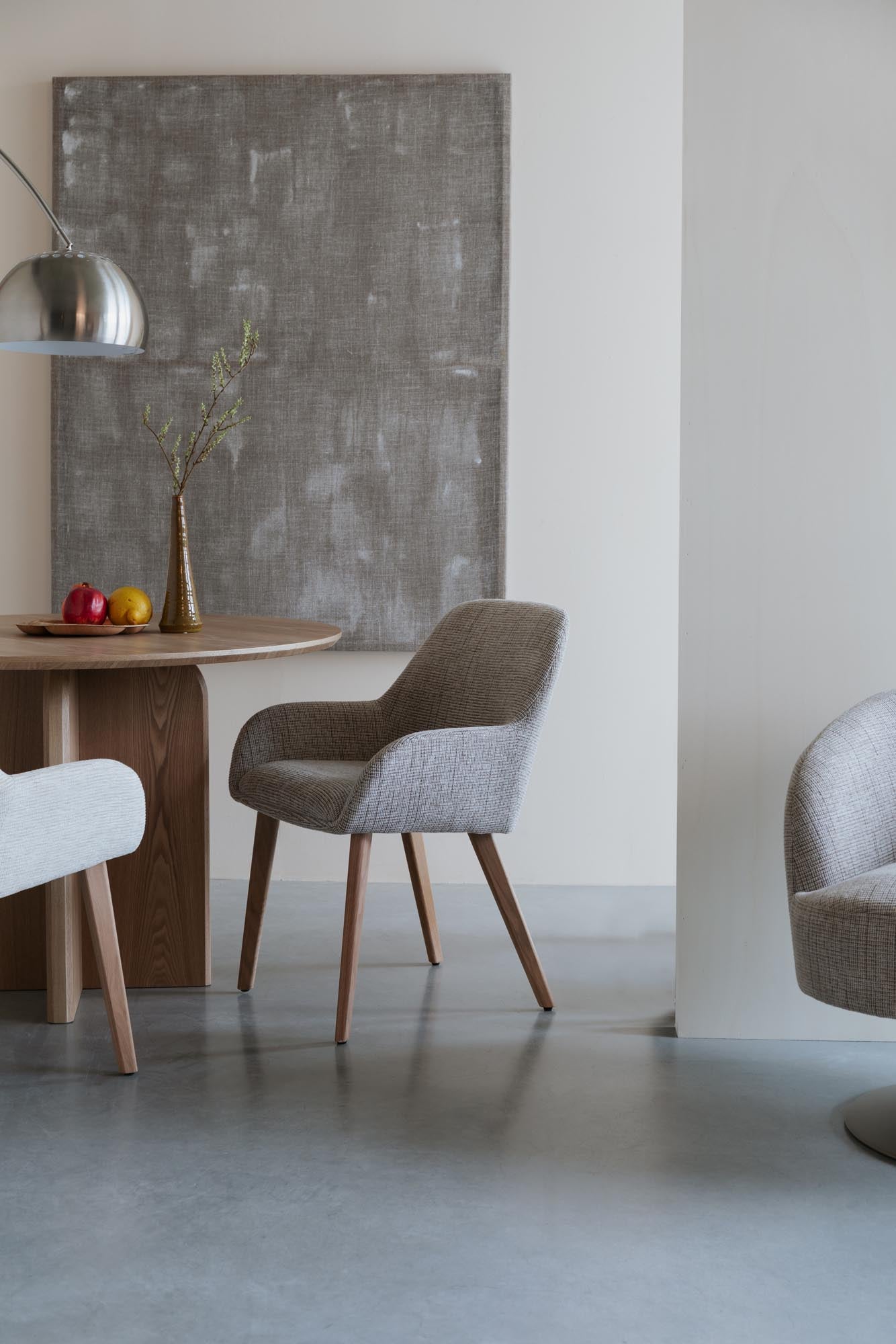 Stuhl Loua in Braun präsentiert im Onlineshop von KAQTU Design AG. Stuhl ist von White Label Living